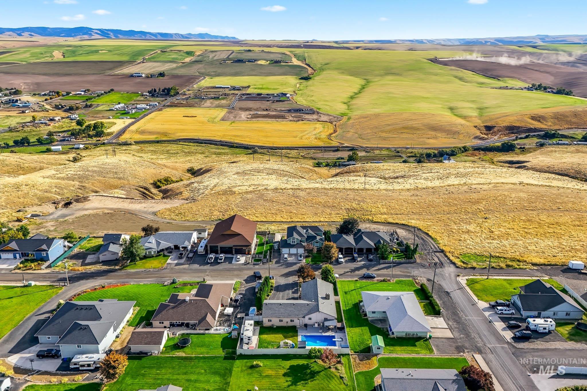 1405 Richardson Ave., Lewiston, Idaho 83501, 5 Bedrooms, 3 Bathrooms, Residential For Sale, Price $596,000,MLS 99002649