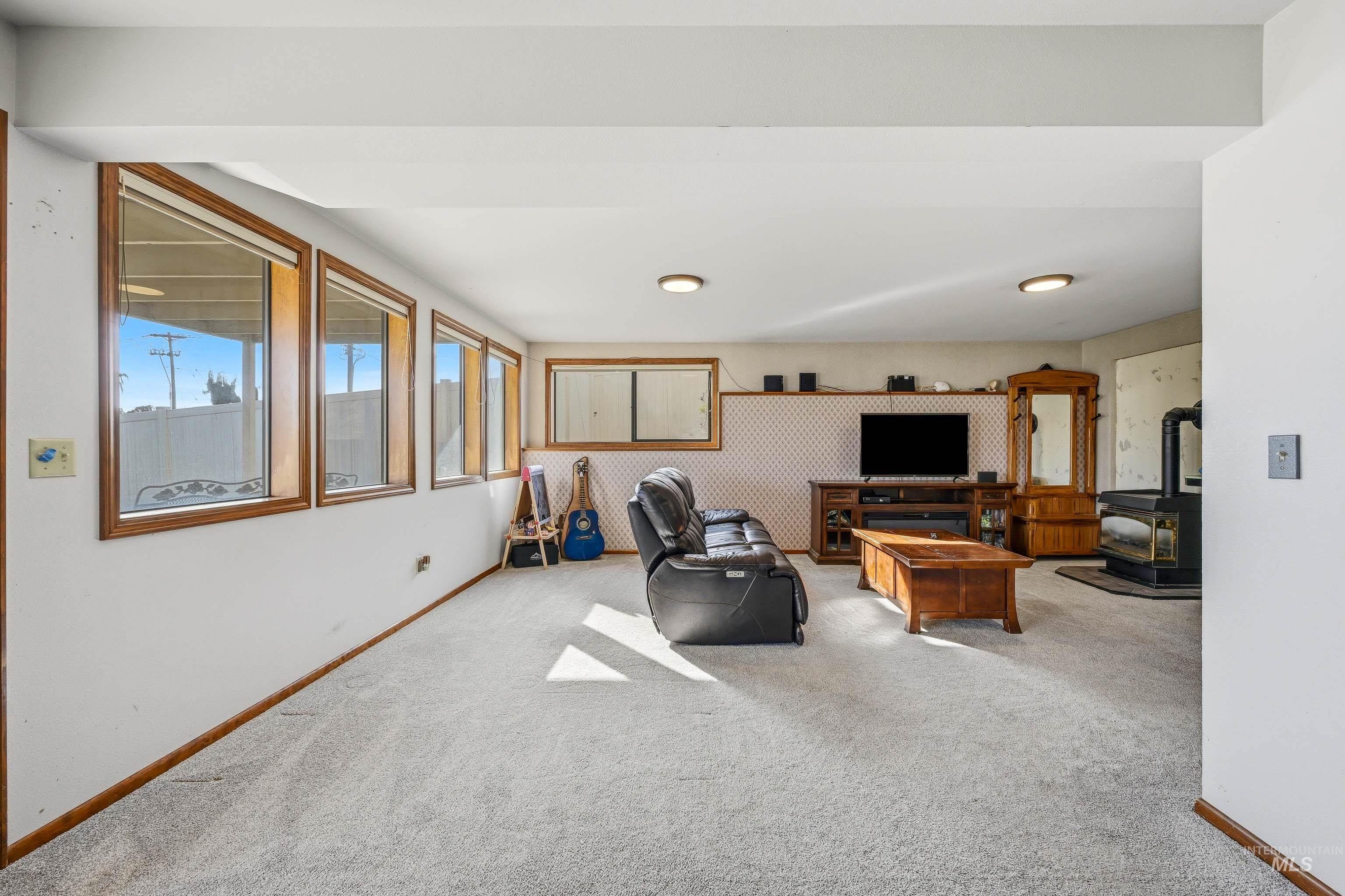 1405 Richardson Ave., Lewiston, Idaho 83501, 5 Bedrooms, 3 Bathrooms, Residential For Sale, Price $596,000,MLS 99002649