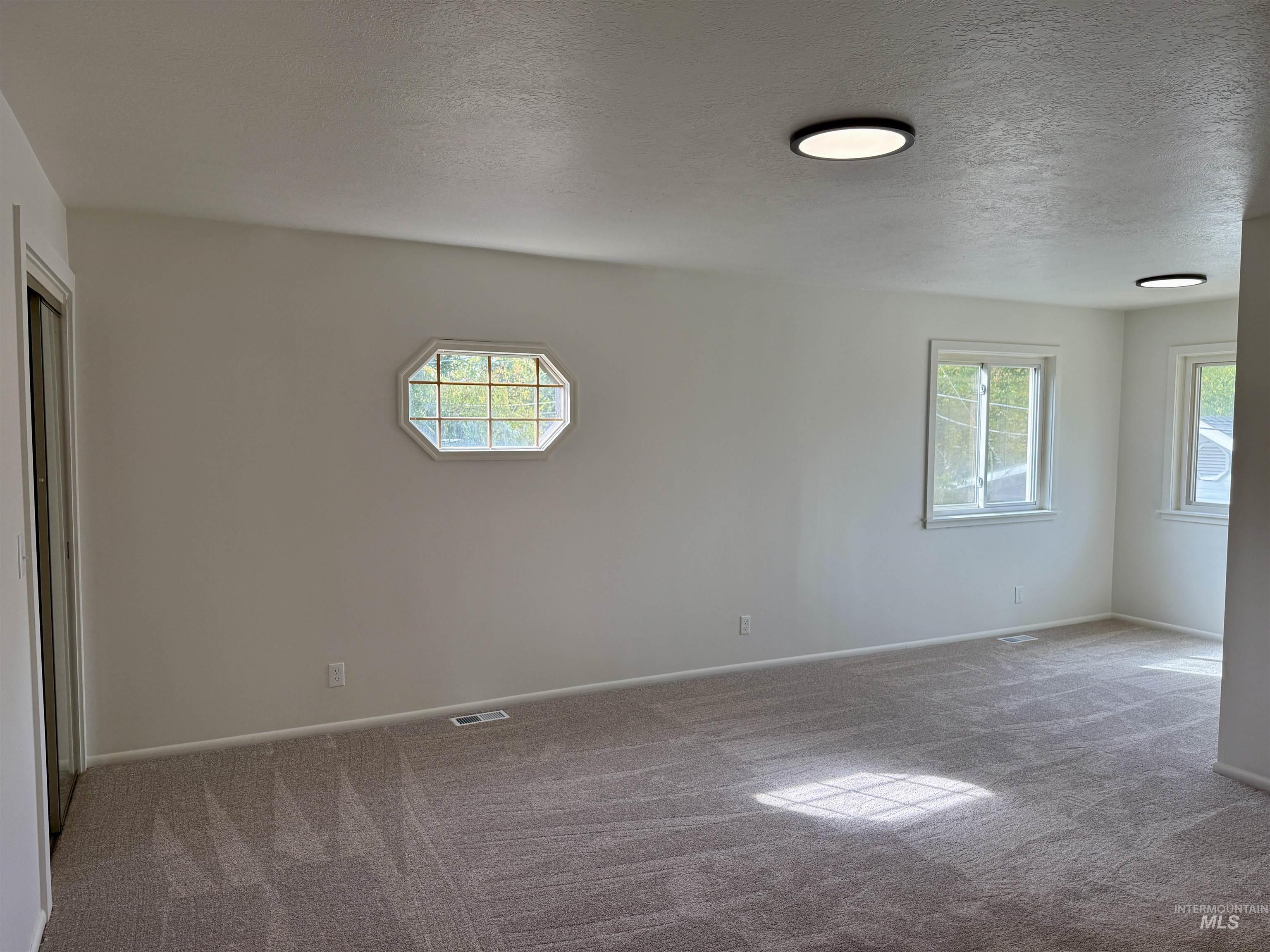 1509 W Highland St, Boise, Idaho 83706, 3 Bedrooms, 2 Bathrooms, Residential For Sale, Price $525,000,MLS 99002650