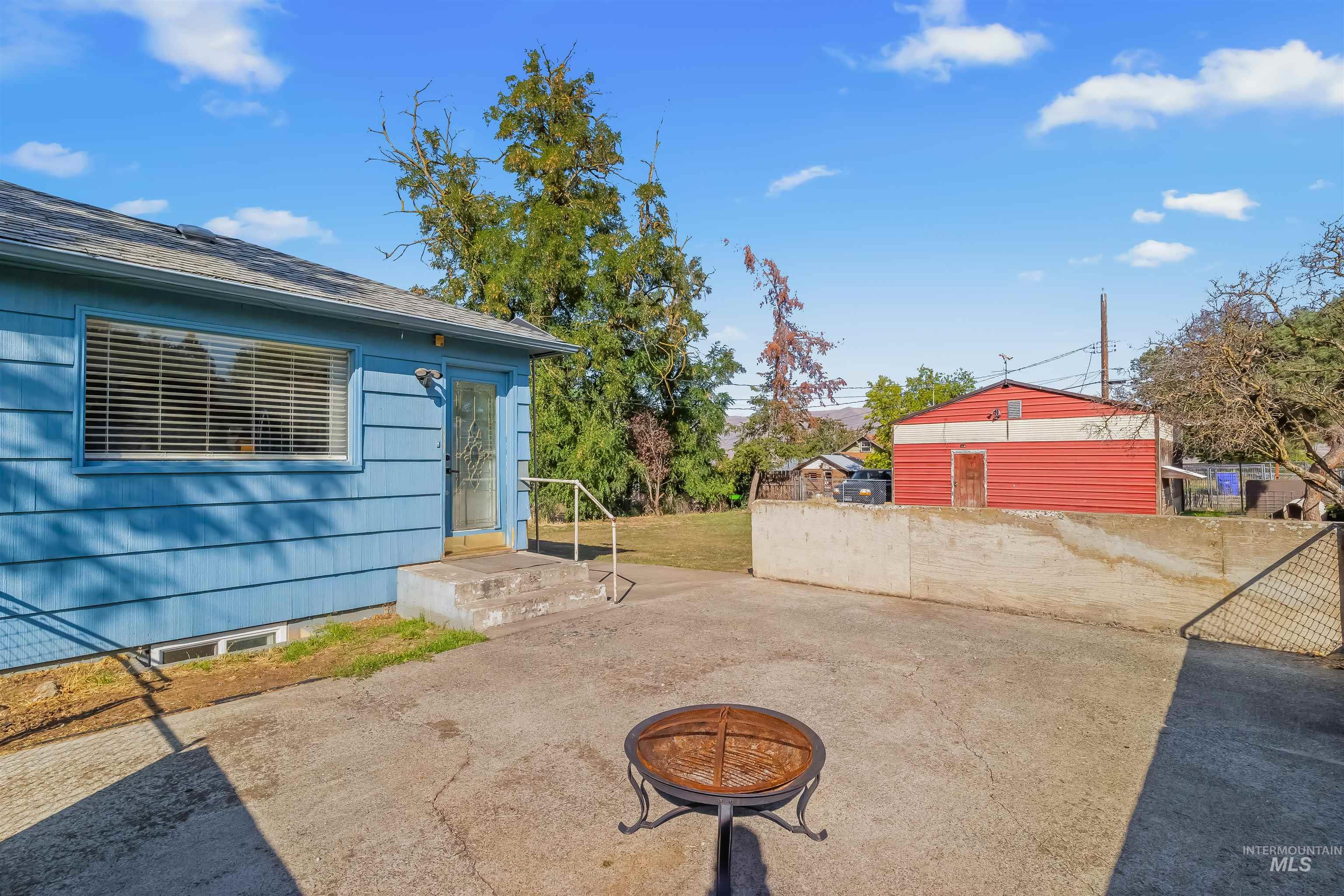 1527 20th Ave, Lewiston, Idaho 83501, 4 Bedrooms, 2 Bathrooms, Residential For Sale, Price $380,000,MLS 99002652