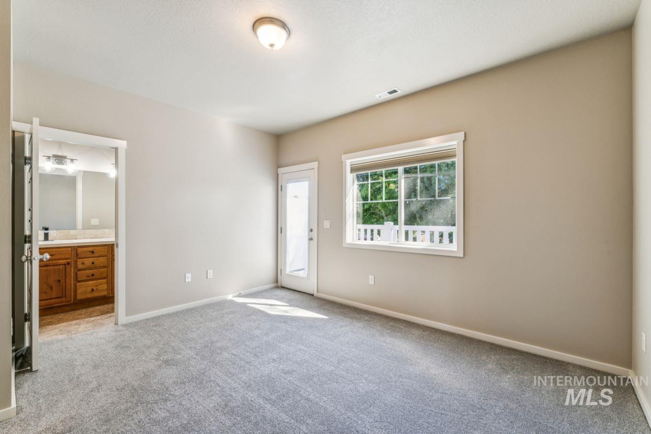 4378 N Five Mile Rd., Boise, Idaho 83713, 3 Bedrooms, 2.5 Bathrooms, Residential For Sale, Price $380,000,MLS 99002653