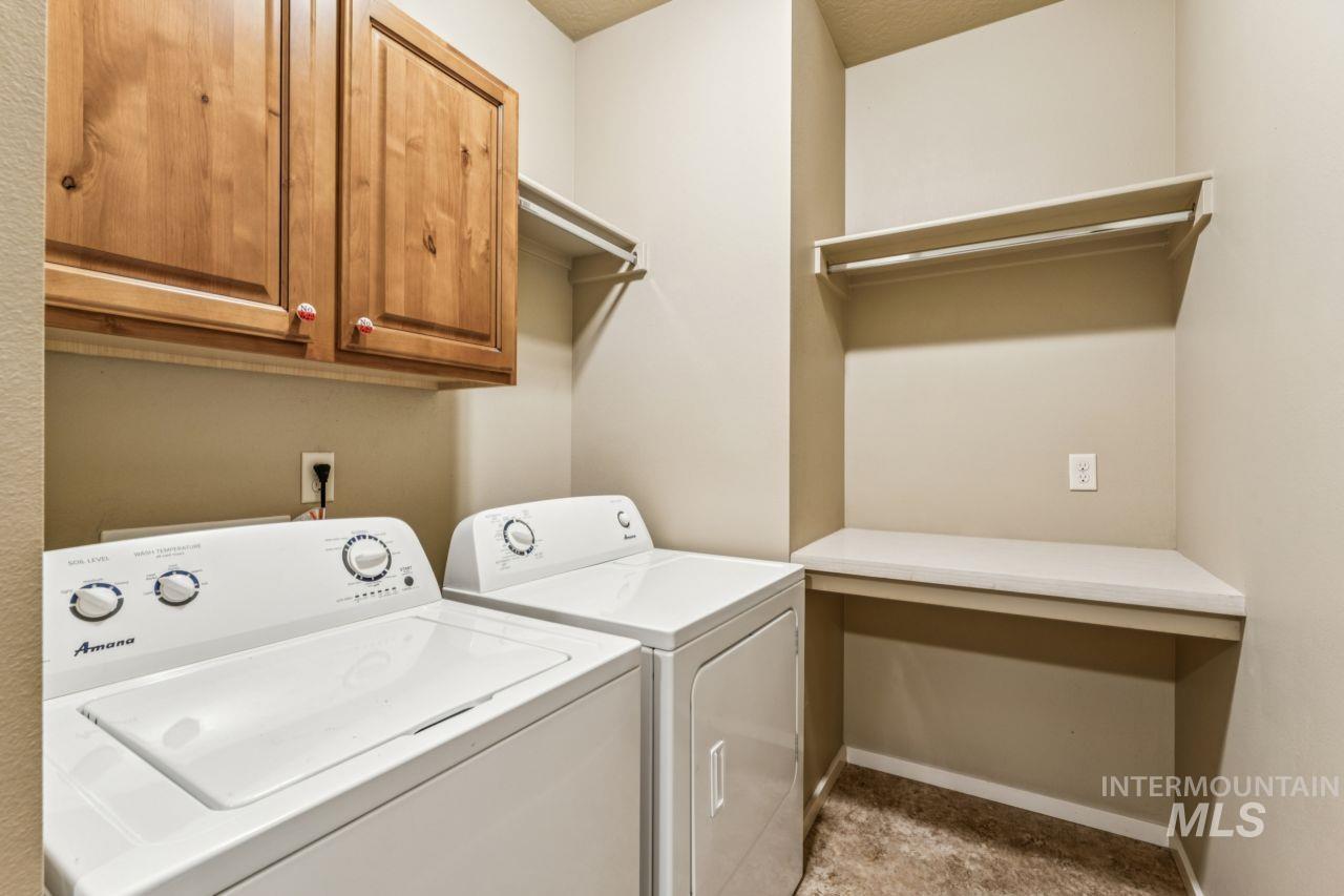 4378 N Five Mile Rd., Boise, Idaho 83713, 3 Bedrooms, 2.5 Bathrooms, Residential For Sale, Price $380,000,MLS 99002653