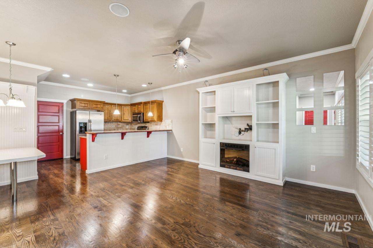 4378 N Five Mile Rd., Boise, Idaho 83713, 3 Bedrooms, 2.5 Bathrooms, Residential For Sale, Price $380,000,MLS 99002653