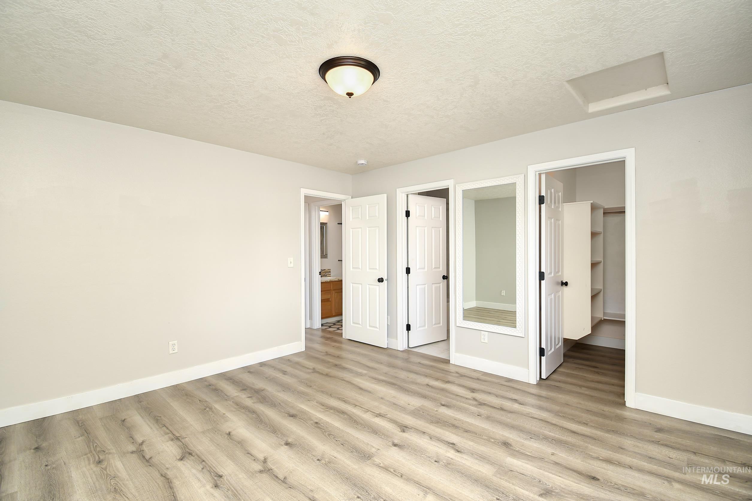 972 W Broadway Ave, Meridian, Idaho 83642, 4 Bedrooms, 2.5 Bathrooms, Residential For Sale, Price $549,900,MLS 99002656