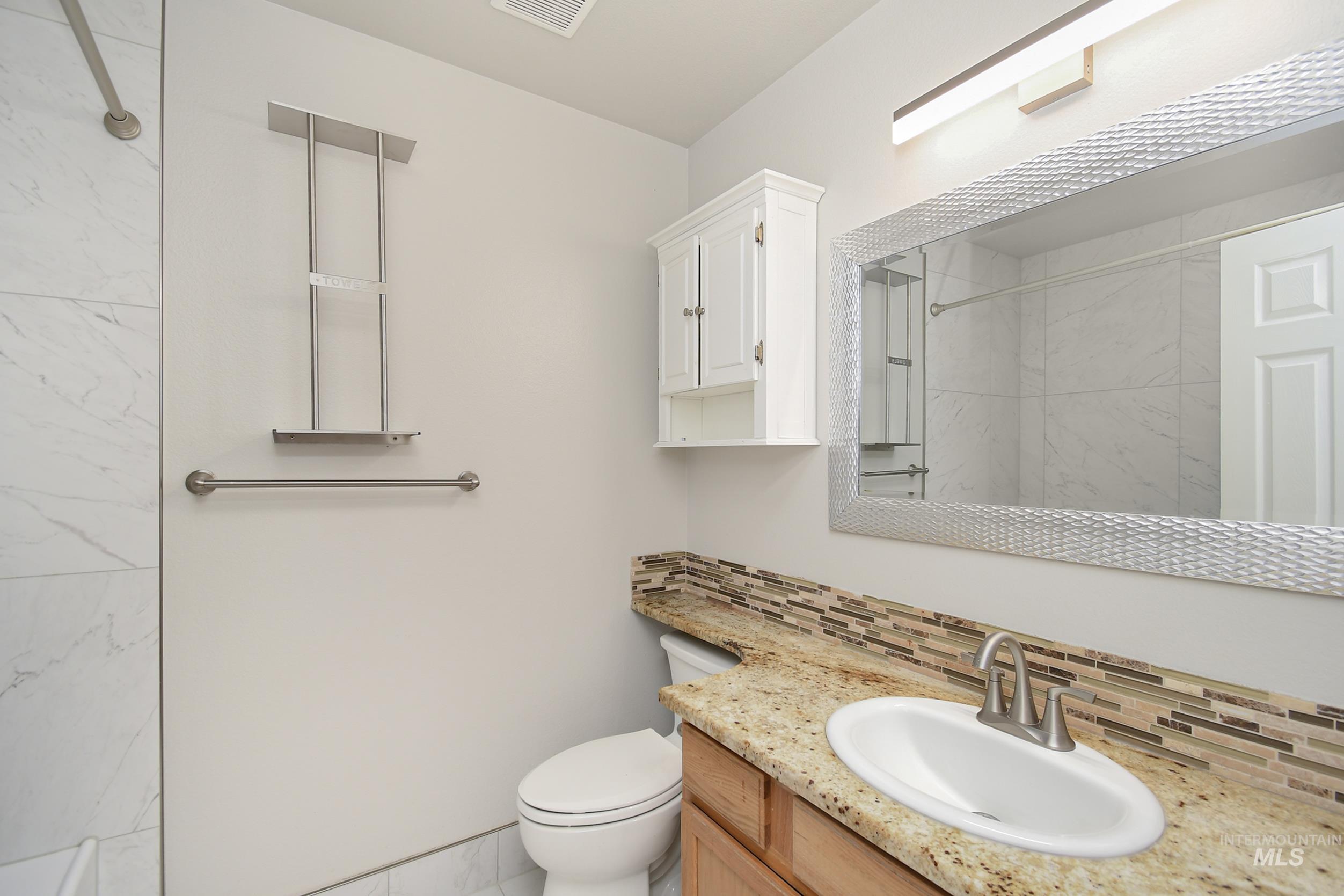 972 W Broadway Ave, Meridian, Idaho 83642, 4 Bedrooms, 2.5 Bathrooms, Residential For Sale, Price $549,900,MLS 99002656