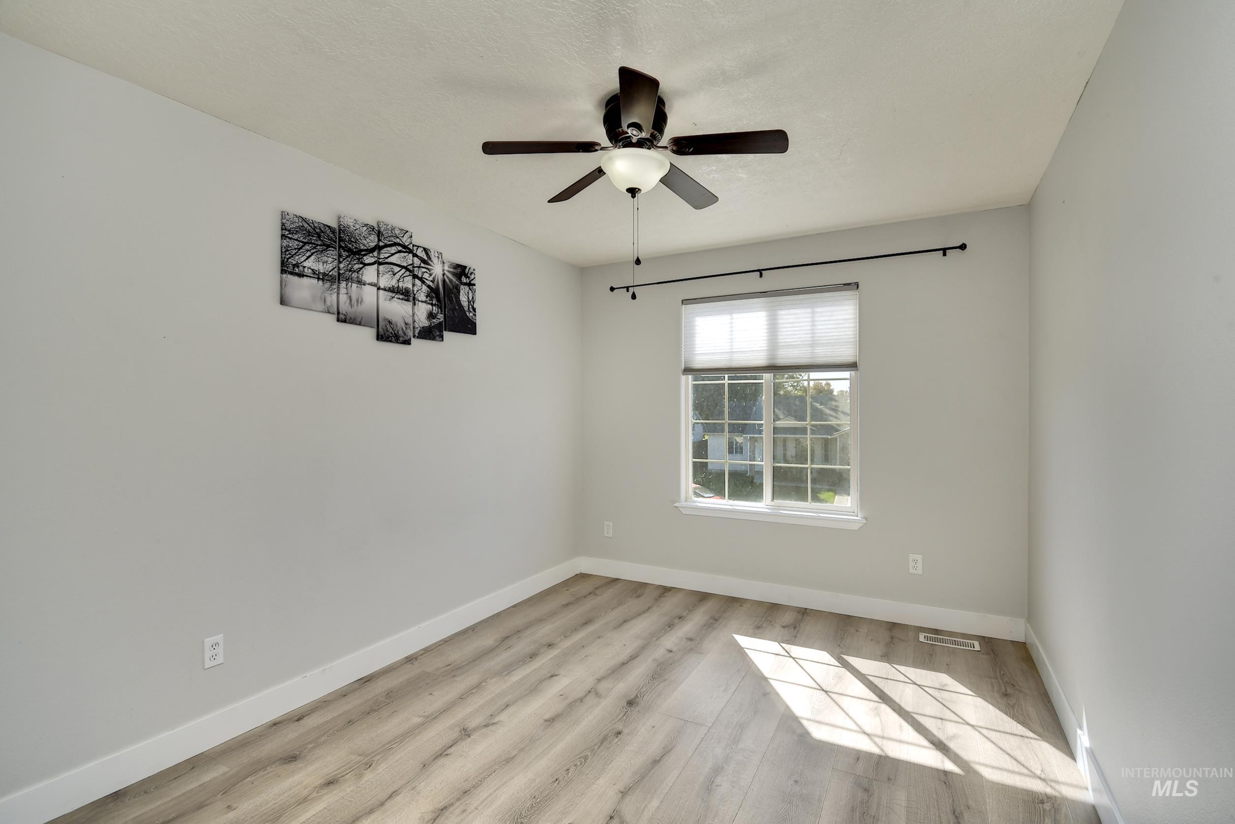 972 W Broadway Ave, Meridian, Idaho 83642, 4 Bedrooms, 2.5 Bathrooms, Residential For Sale, Price $549,900,MLS 99002656
