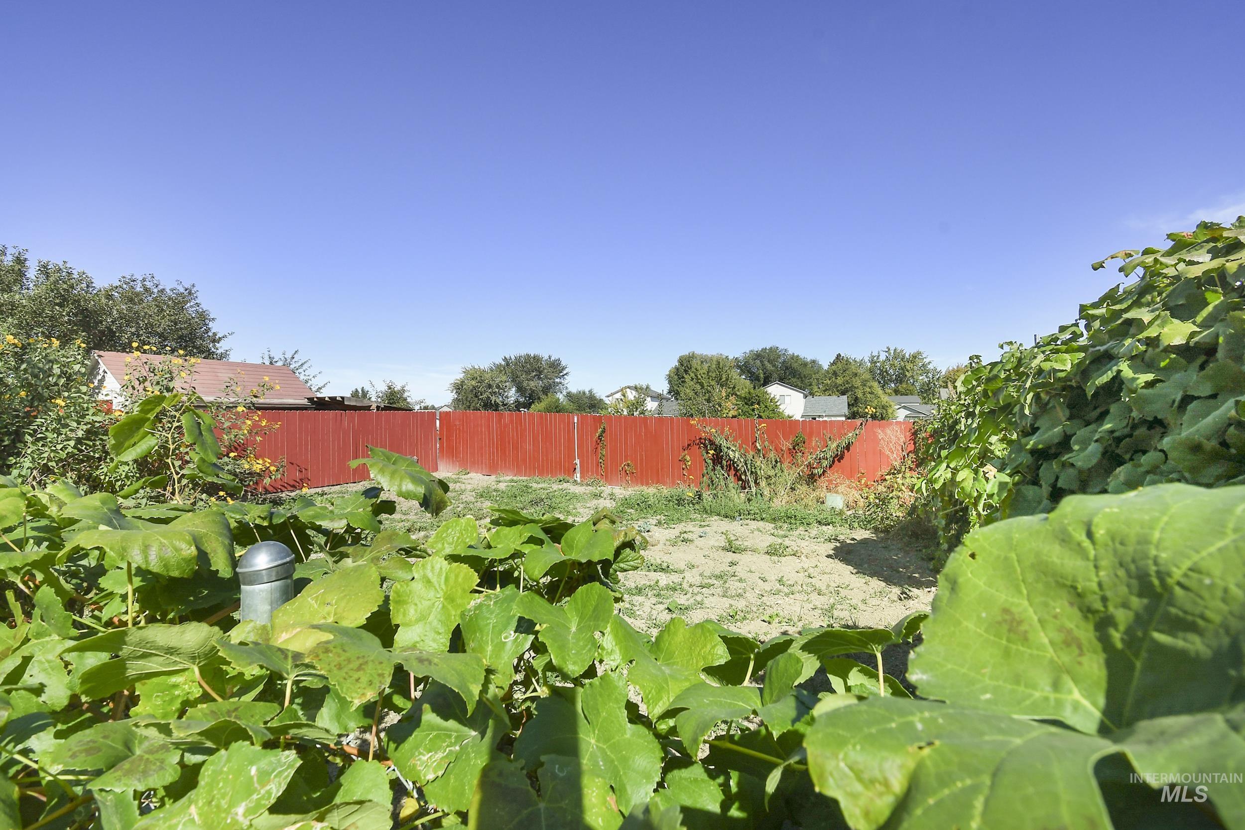 972 W Broadway Ave, Meridian, Idaho 83642, 4 Bedrooms, 2.5 Bathrooms, Residential For Sale, Price $549,900,MLS 99002656