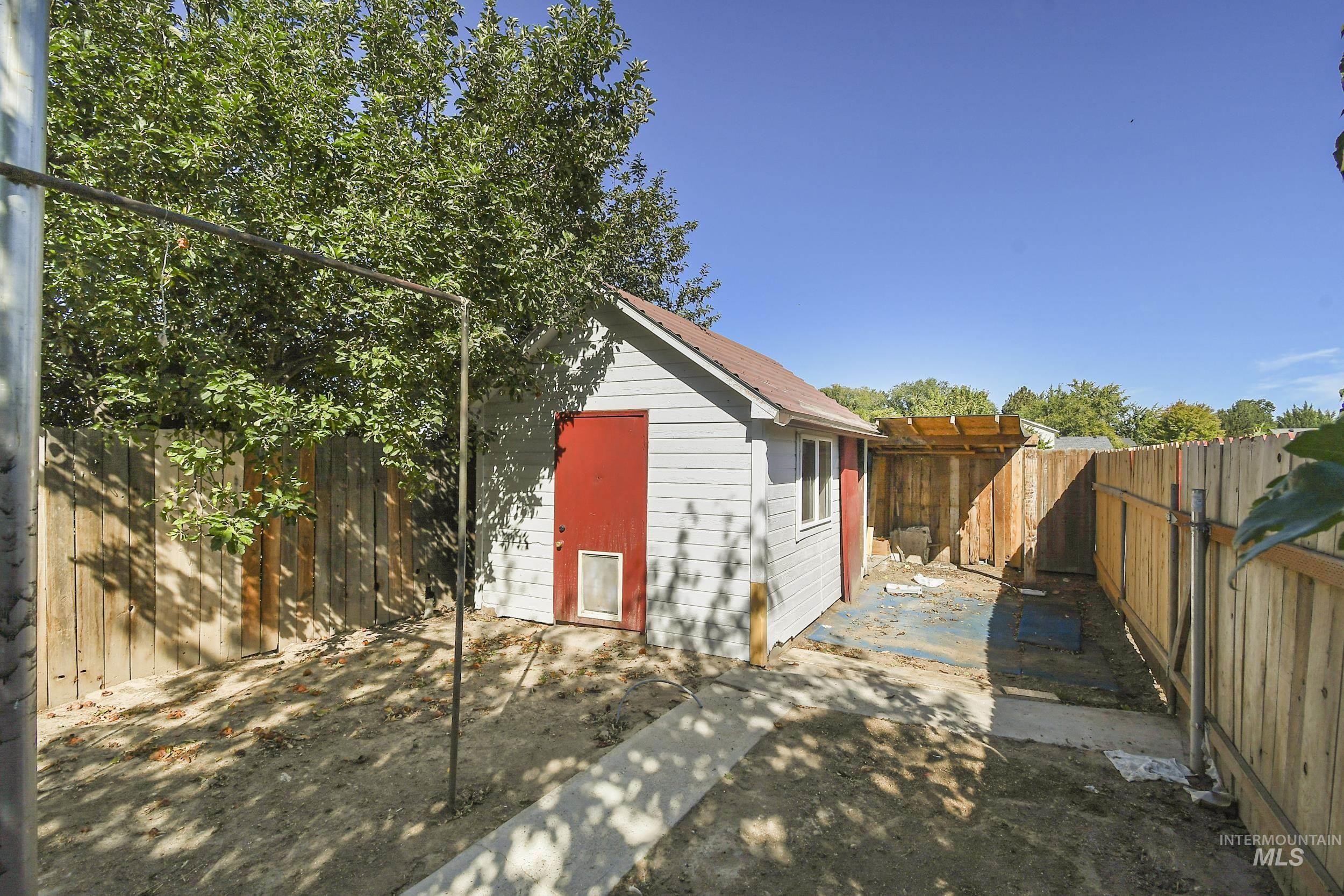 972 W Broadway Ave, Meridian, Idaho 83642, 4 Bedrooms, 2.5 Bathrooms, Residential For Sale, Price $549,900,MLS 99002656