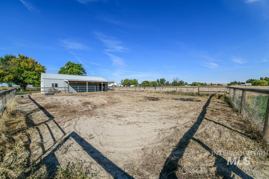 2370 Mesa Ave., Emmett, Idaho 83617, 5 Bedrooms, 3.5 Bathrooms, Residential For Sale, Price $995,000,MLS 99002657