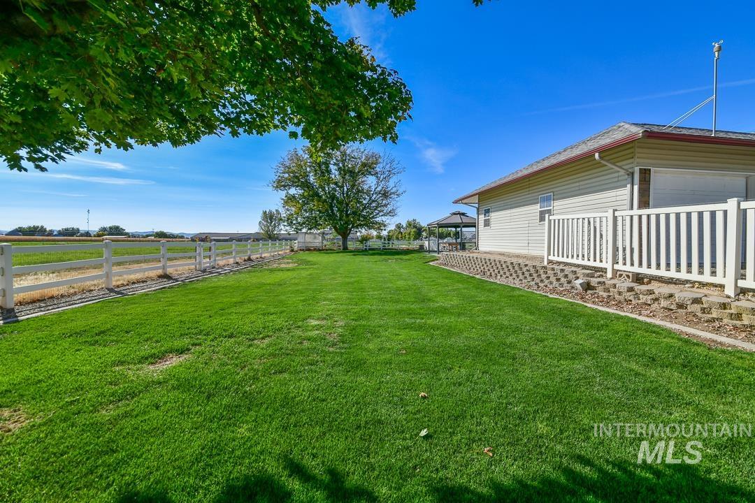2370 Mesa Ave., Emmett, Idaho 83617, 5 Bedrooms, 3.5 Bathrooms, Residential For Sale, Price $995,000,MLS 99002657
