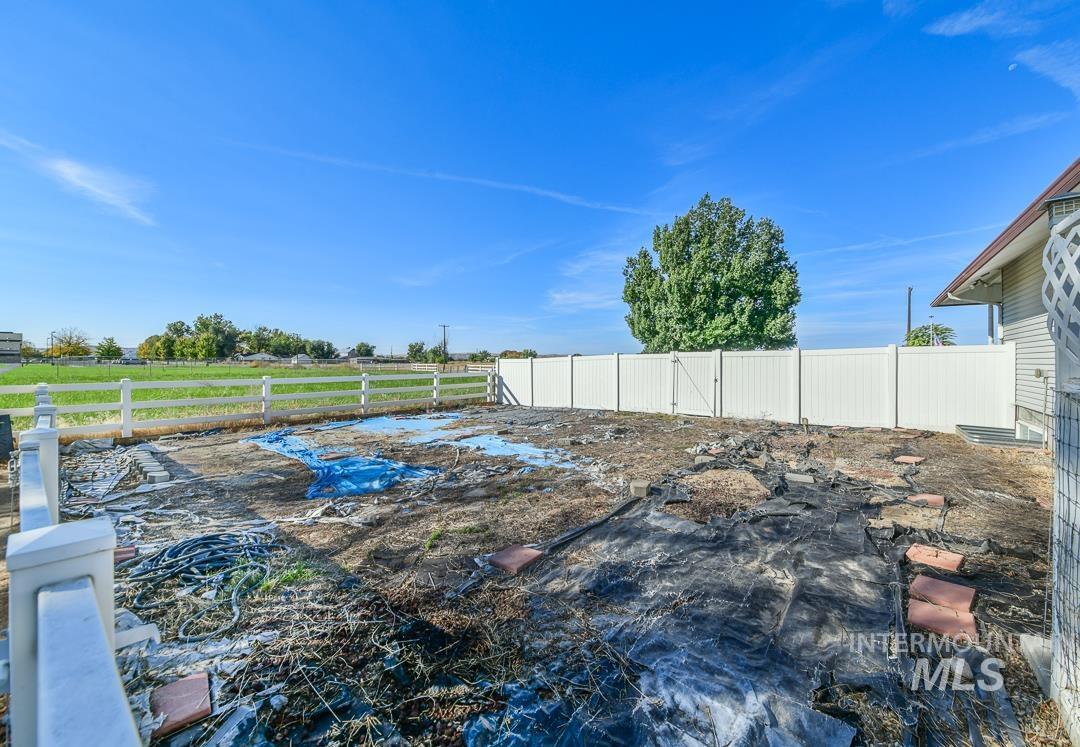 2370 Mesa Ave., Emmett, Idaho 83617, 5 Bedrooms, 3.5 Bathrooms, Residential For Sale, Price $995,000,MLS 99002657