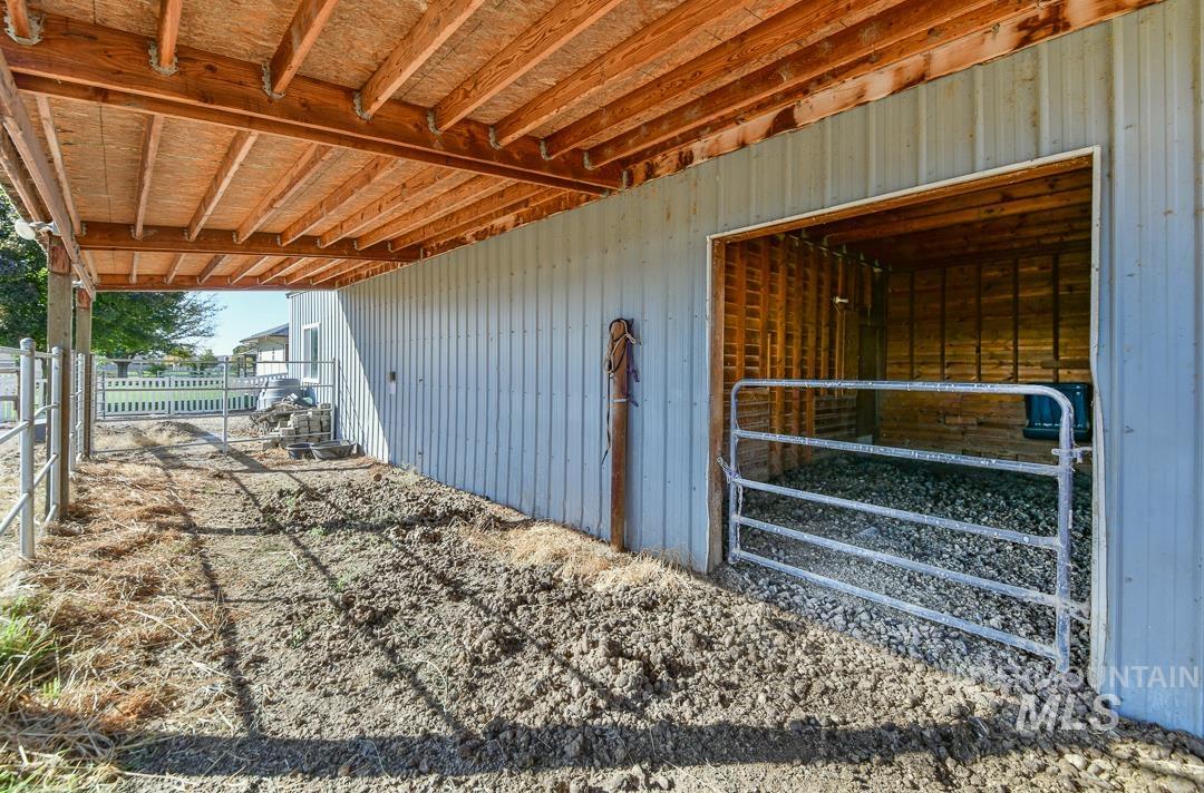 2370 Mesa Ave., Emmett, Idaho 83617, 5 Bedrooms, 3.5 Bathrooms, Residential For Sale, Price $995,000,MLS 99002657
