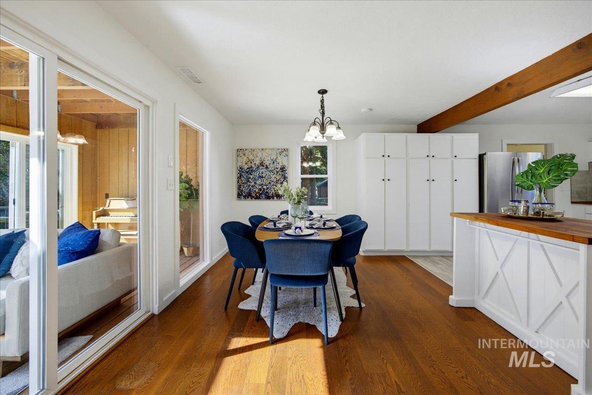 3718 N Collister Dr., Boise, Idaho 83703, 3 Bedrooms, 2 Bathrooms, Residential For Sale, Price $850,000,MLS 99002662