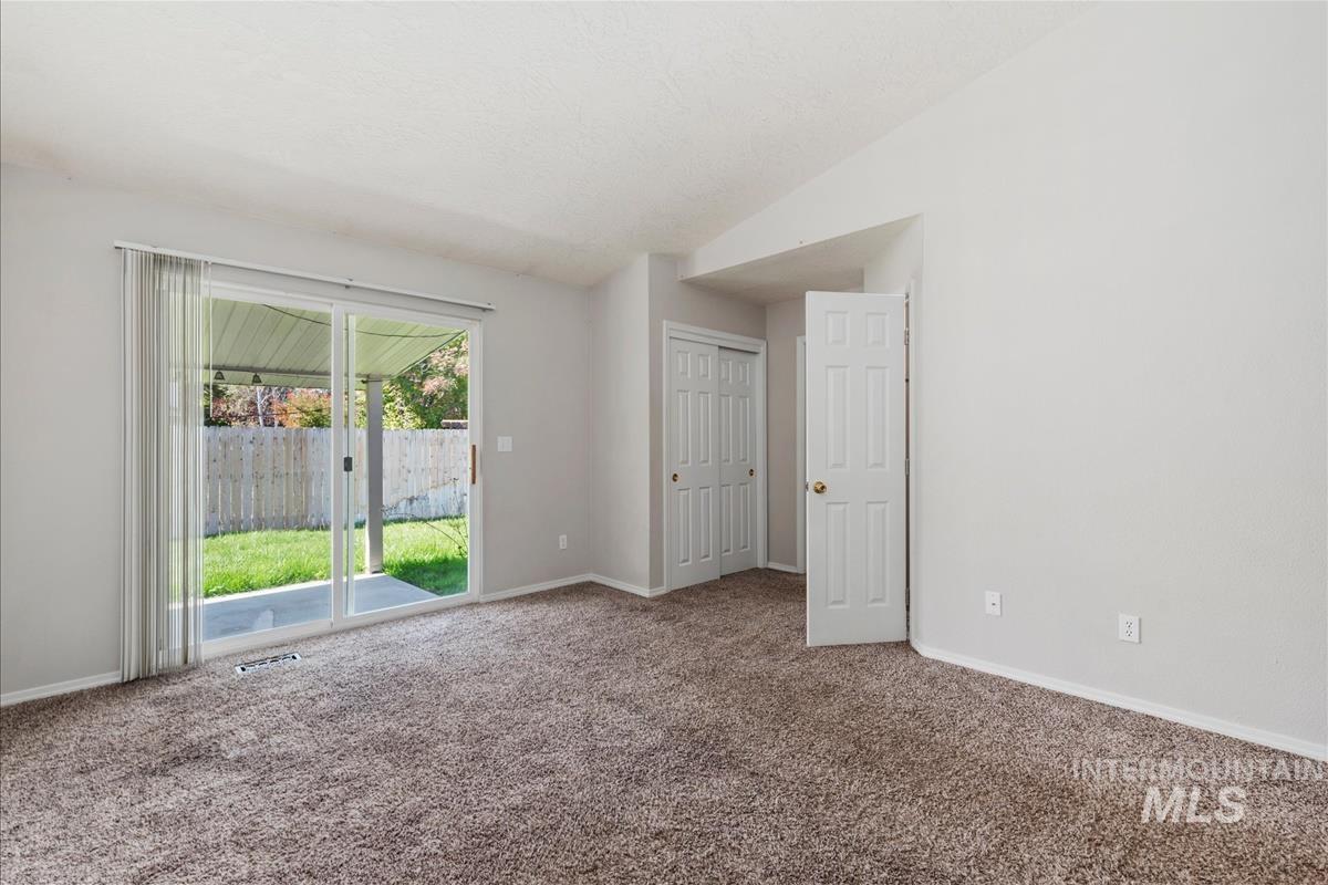 5417 N Hertford Way, Boise, Idaho 83714, 4 Bedrooms, 2 Bathrooms, Residential For Sale, Price $495,000,MLS 99002676