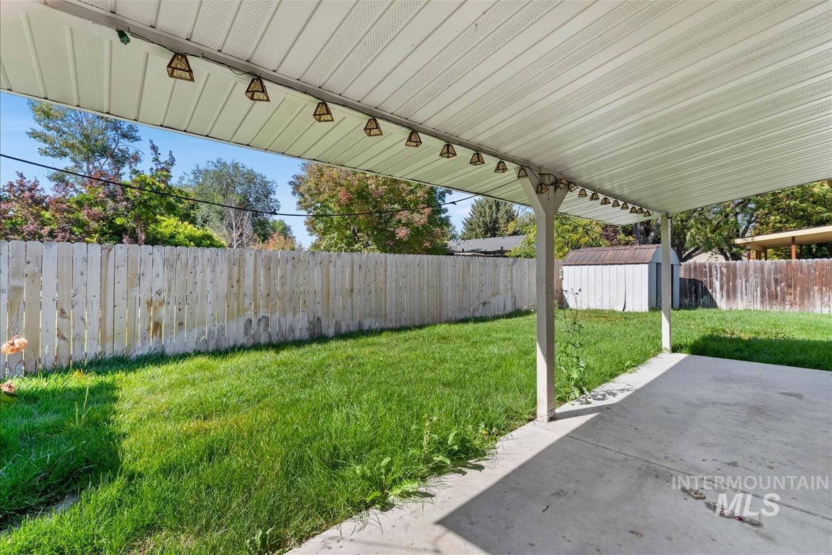 5417 N Hertford Way, Boise, Idaho 83714, 4 Bedrooms, 2 Bathrooms, Residential For Sale, Price $495,000,MLS 99002676