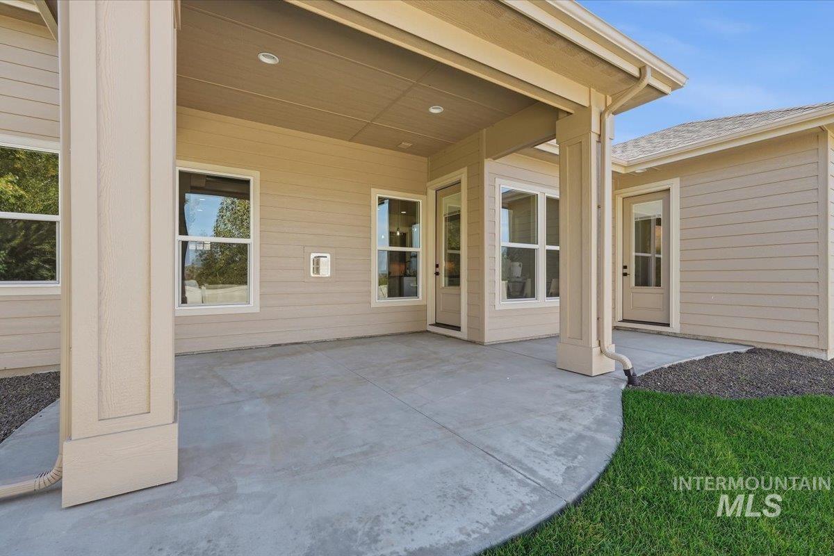 2694 Landmark St, Emmett, Idaho 83617, 3 Bedrooms, 2 Bathrooms, Residential For Sale, Price $689,900,MLS 99002679
