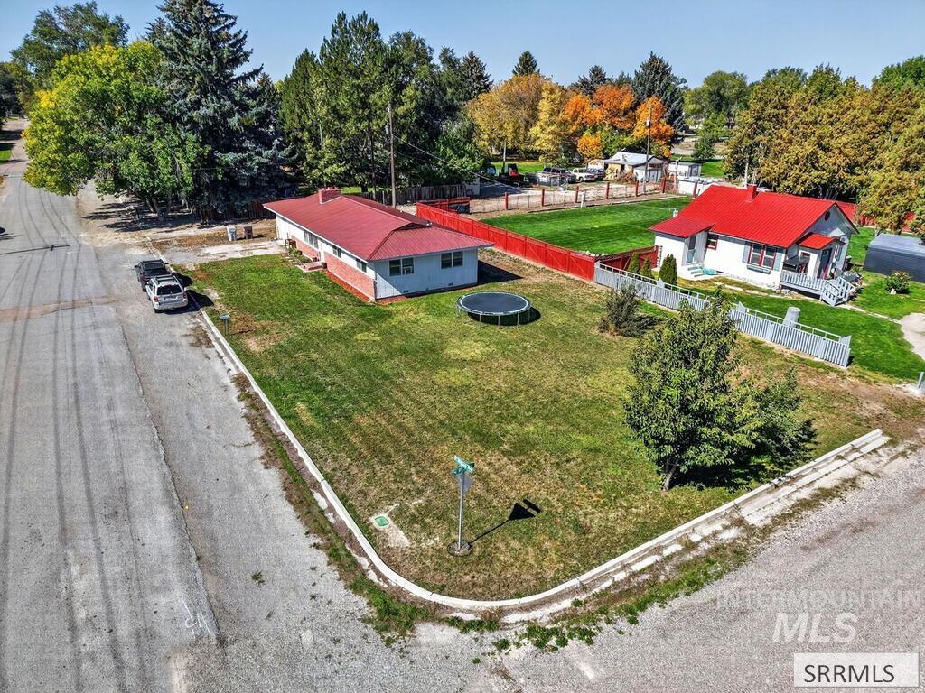 134 W Bingham Avenue, Aberdeen, Idaho 83210, 3 Bedrooms, 1 Bathroom, Residential For Sale, Price $279,000,MLS 99002683