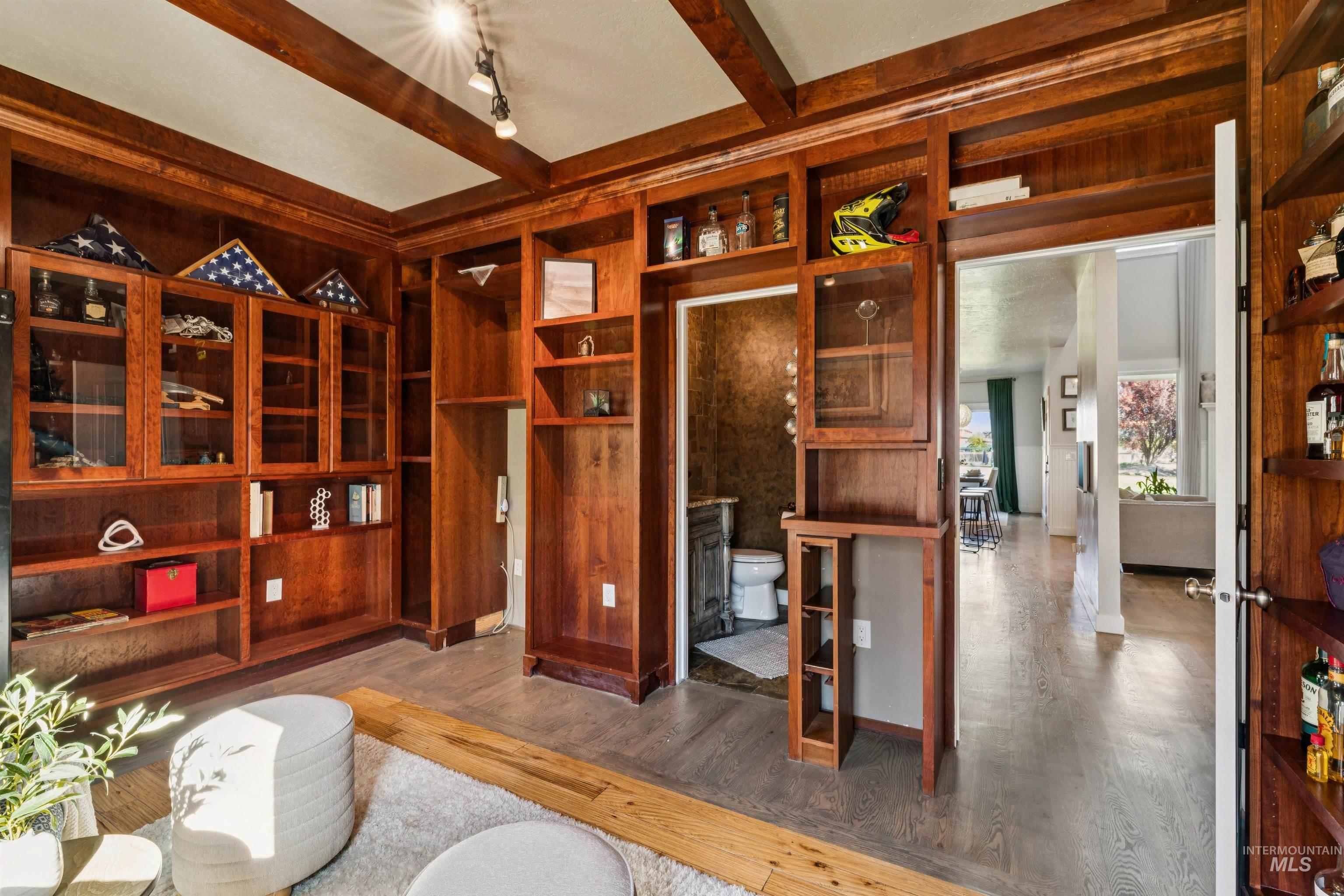 6268 W Lake Hazel Rd, Nampa, Idaho 83687, 5 Bedrooms, 2.5 Bathrooms, Residential For Sale, Price $1,650,000,MLS 99002690