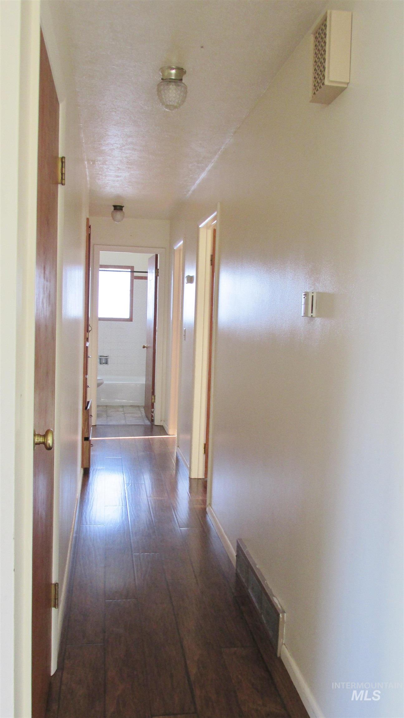 608-610-612 Fillmore Street, Twin Falls, Idaho 83301, 2 Bedrooms, 1 Bathroom, Residential Income For Sale, Price $415,000,MLS 99002697