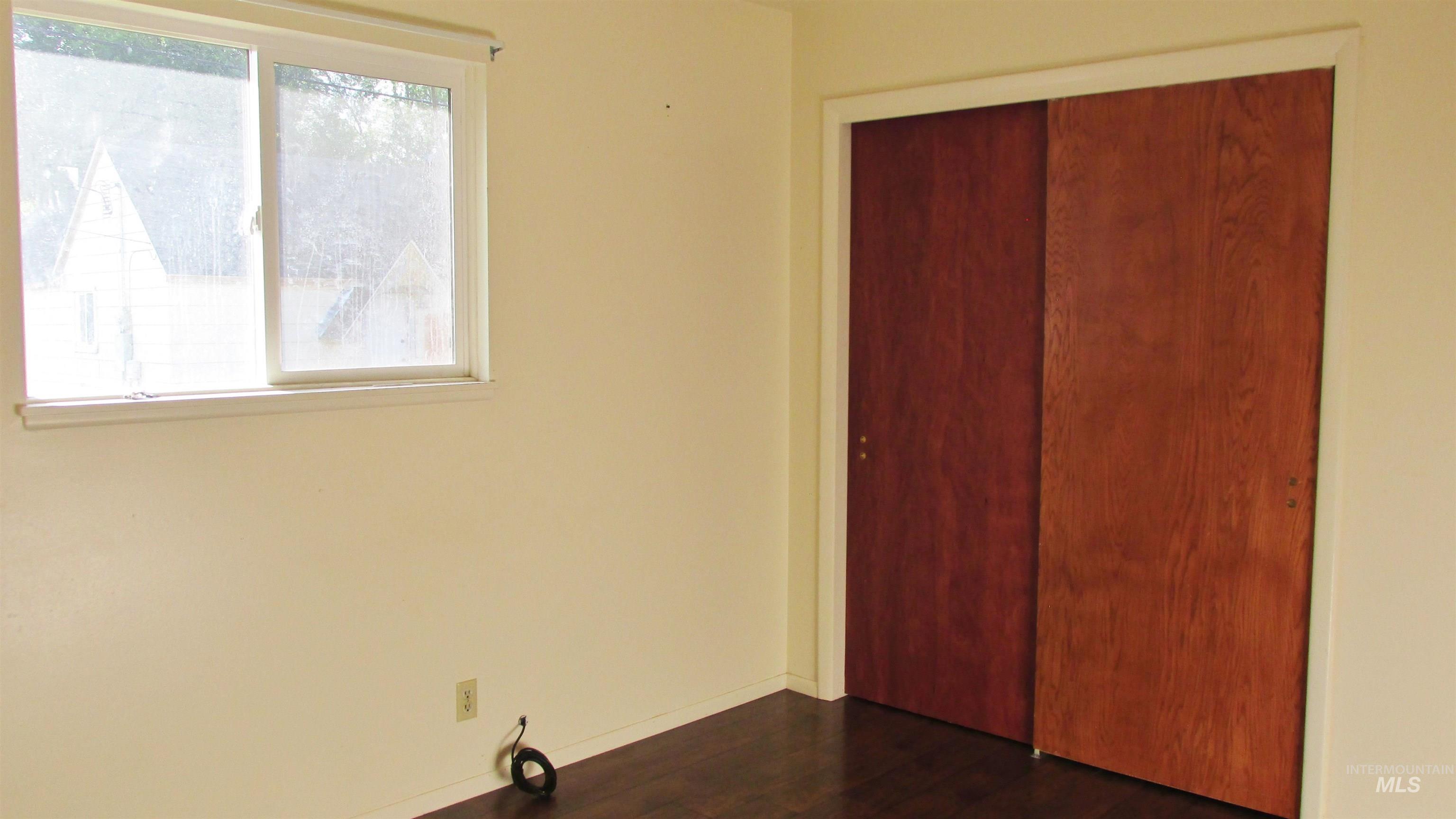 608-610-612 Fillmore Street, Twin Falls, Idaho 83301, 2 Bedrooms, 1 Bathroom, Residential Income For Sale, Price $415,000,MLS 99002697