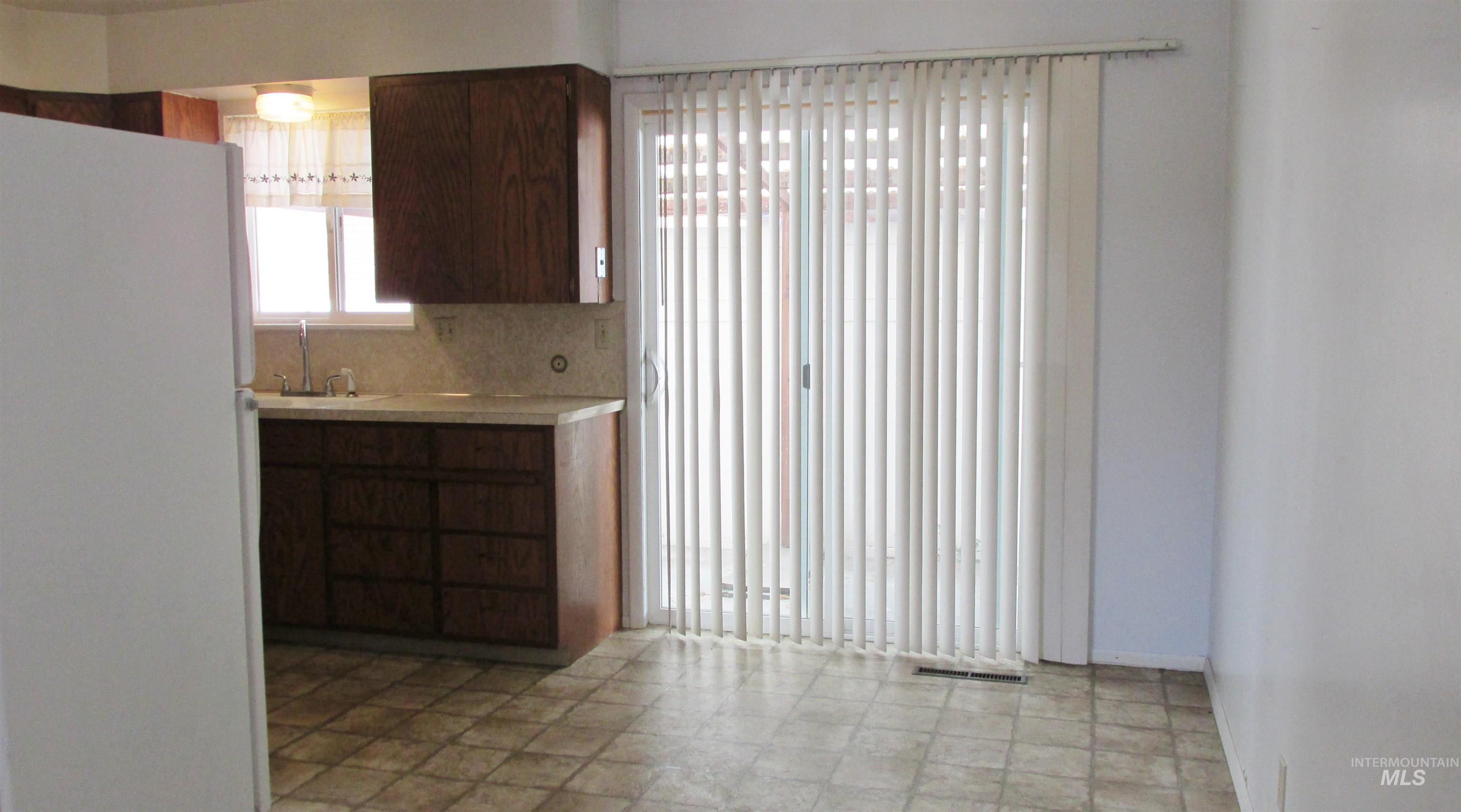 608-610-612 Fillmore Street, Twin Falls, Idaho 83301, 2 Bedrooms, 1 Bathroom, Residential Income For Sale, Price $415,000,MLS 99002697