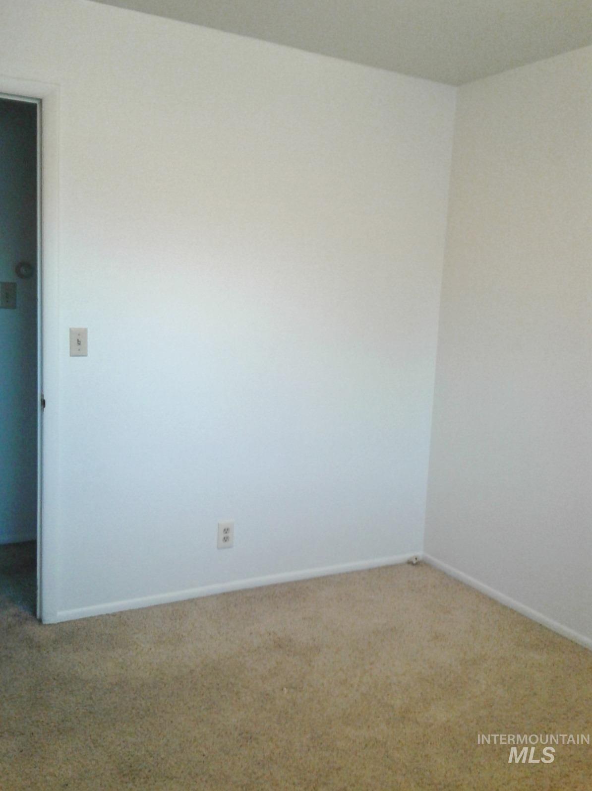 608-610-612 Fillmore Street, Twin Falls, Idaho 83301, 2 Bedrooms, 1 Bathroom, Residential Income For Sale, Price $415,000,MLS 99002697