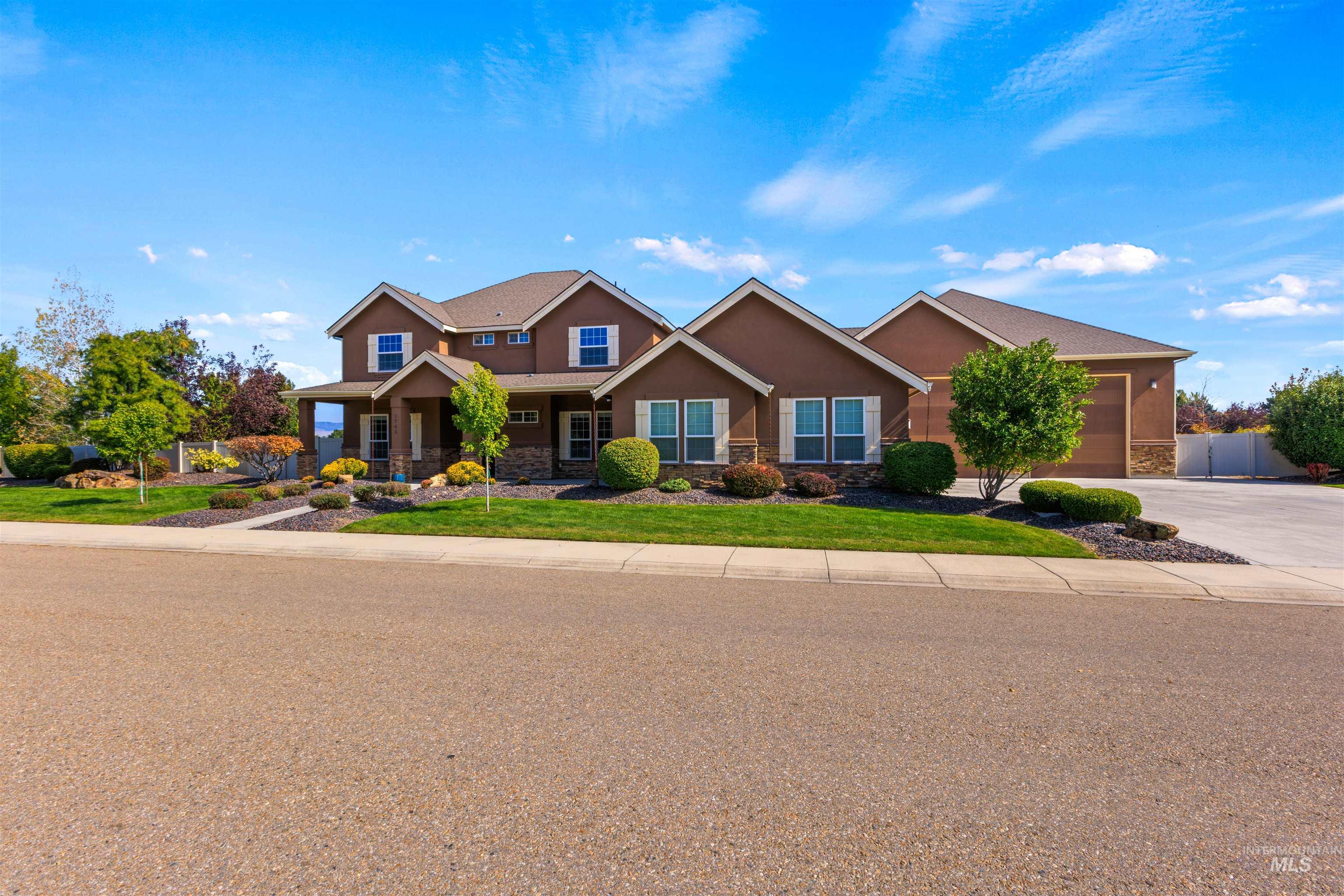 3742 S Stockenham Ave, Meridian, Idaho 83642, 5 Bedrooms, 4.5 Bathrooms, Residential For Sale, Price $1,499,900,MLS 99002705