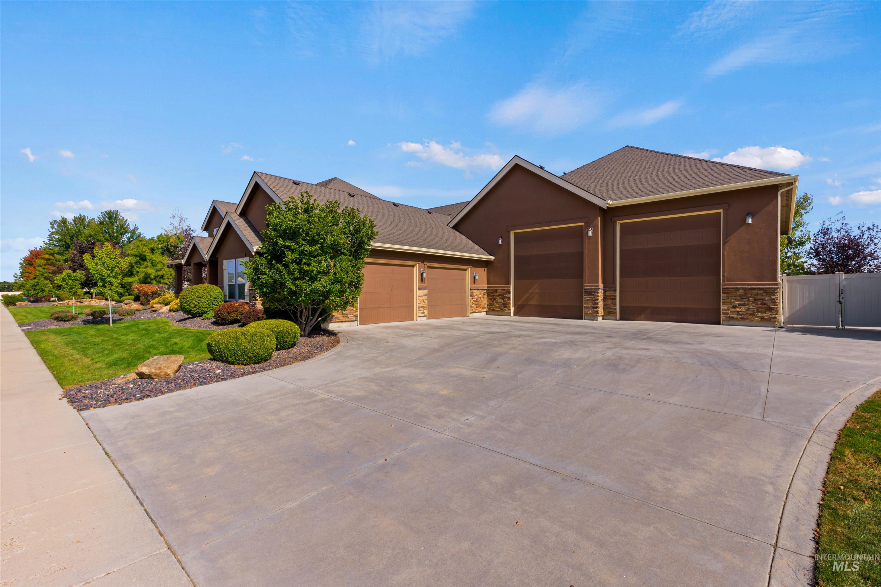 3742 S Stockenham Ave, Meridian, Idaho 83642, 5 Bedrooms, 4.5 Bathrooms, Residential For Sale, Price $1,499,900,MLS 99002705