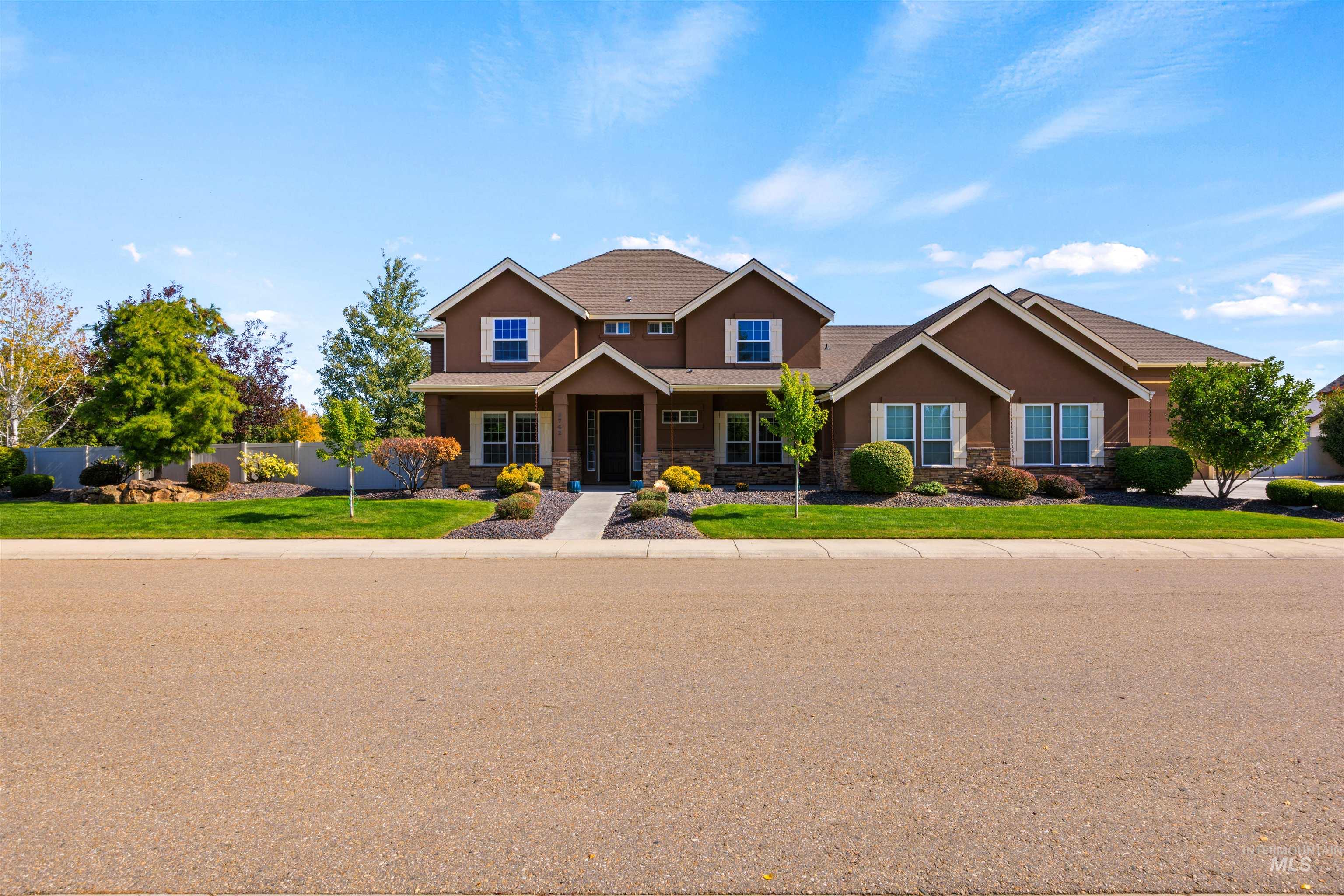 3742 S Stockenham Ave, Meridian, Idaho 83642, 5 Bedrooms, 4.5 Bathrooms, Residential For Sale, Price $1,499,900,MLS 99002705