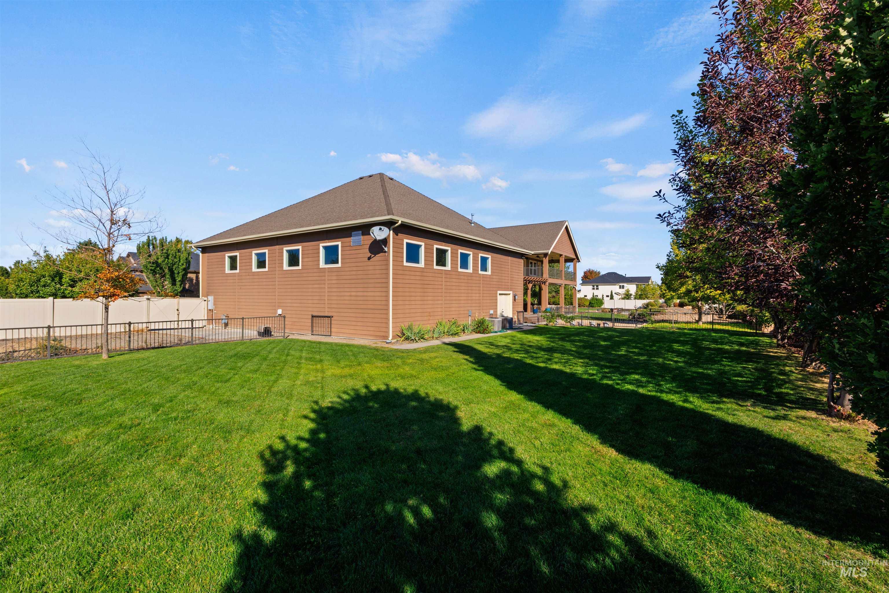3742 S Stockenham Ave, Meridian, Idaho 83642, 5 Bedrooms, 4.5 Bathrooms, Residential For Sale, Price $1,499,900,MLS 99002705