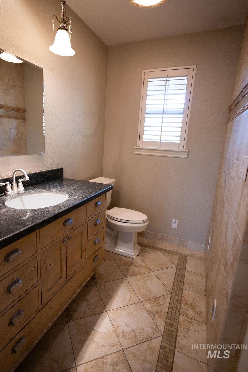 106 Rainbow Circle, Buhl, Idaho 83316, 4 Bedrooms, 2.5 Bathrooms, Residential For Sale, Price $519,000,MLS 99002709