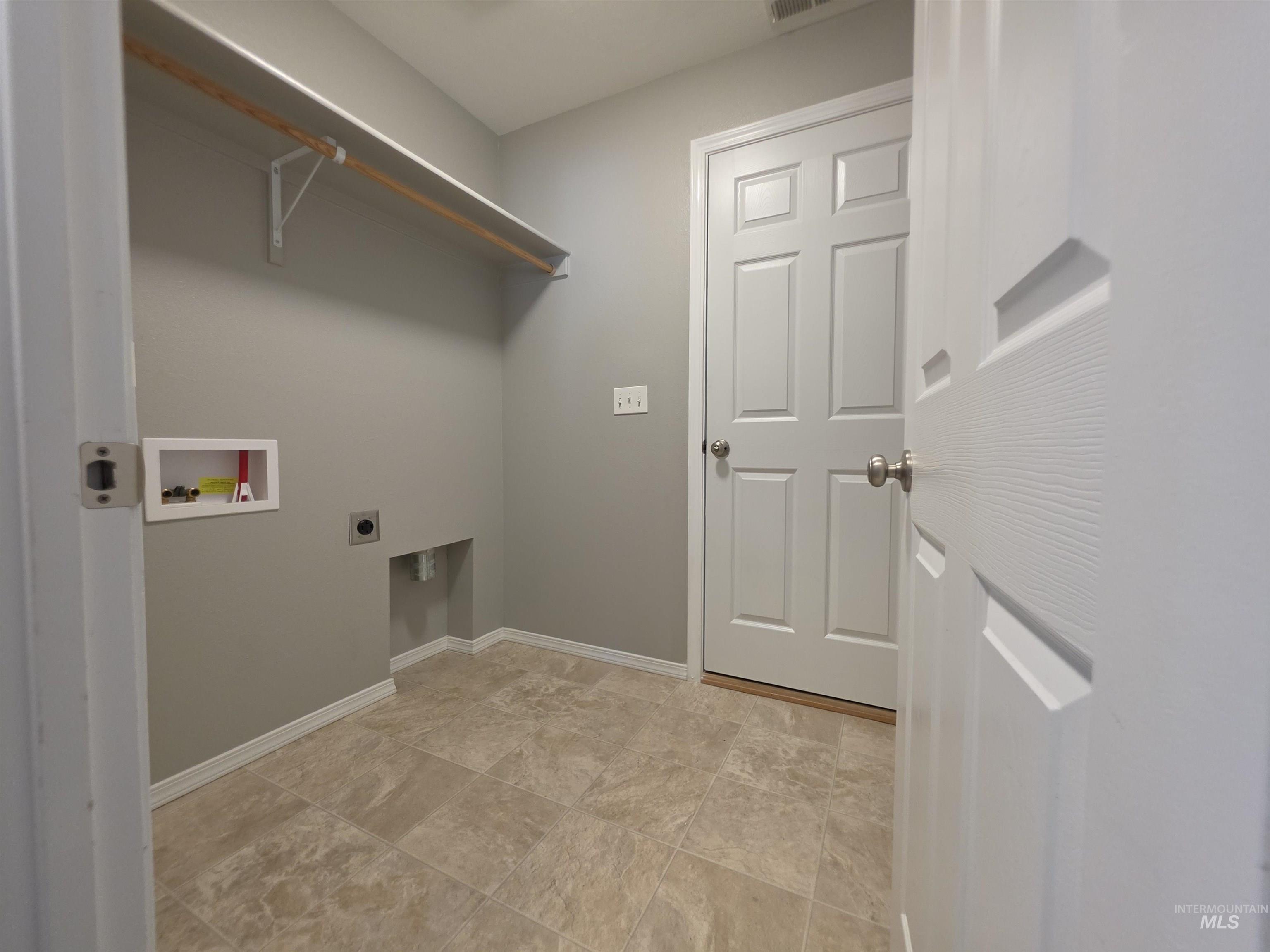 2080 N Swainson Ave, Meridian, Idaho 83646, 3 Bedrooms, 2 Bathrooms, Residential For Sale, Price $419,900,MLS 99002717