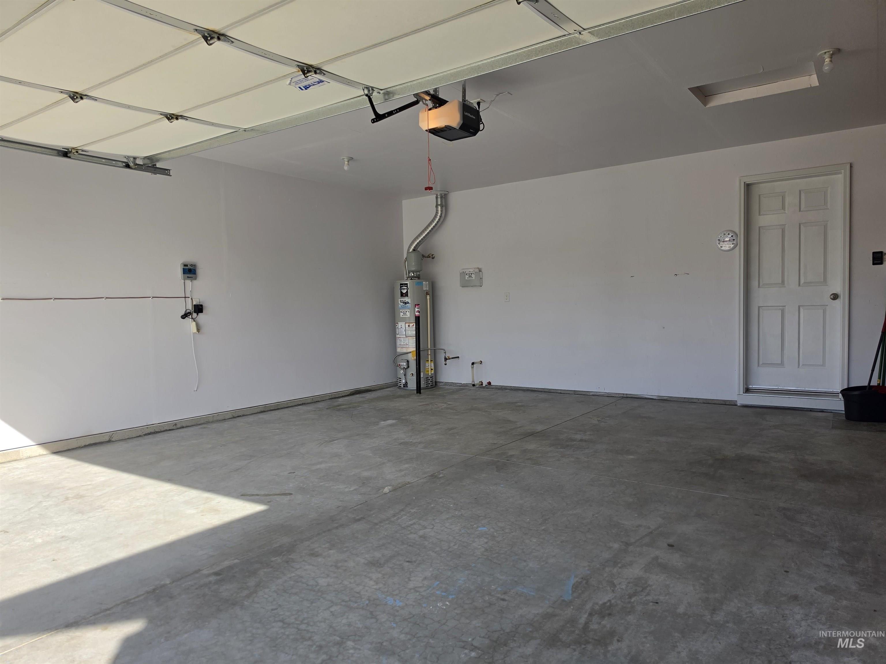 2080 N Swainson Ave, Meridian, Idaho 83646, 3 Bedrooms, 2 Bathrooms, Residential For Sale, Price $419,900,MLS 99002717