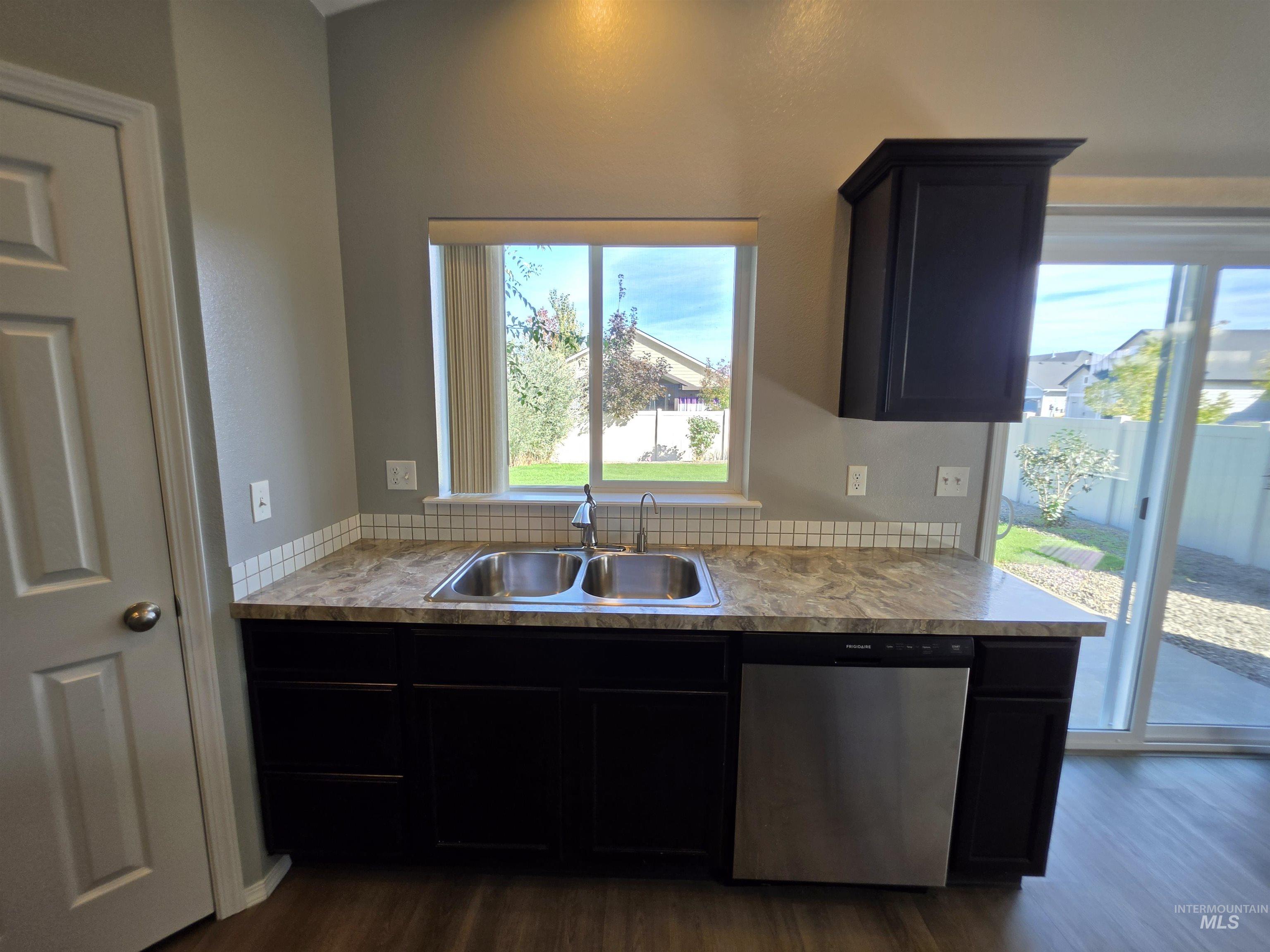 2080 N Swainson Ave, Meridian, Idaho 83646, 3 Bedrooms, 2 Bathrooms, Residential For Sale, Price $419,900,MLS 99002717