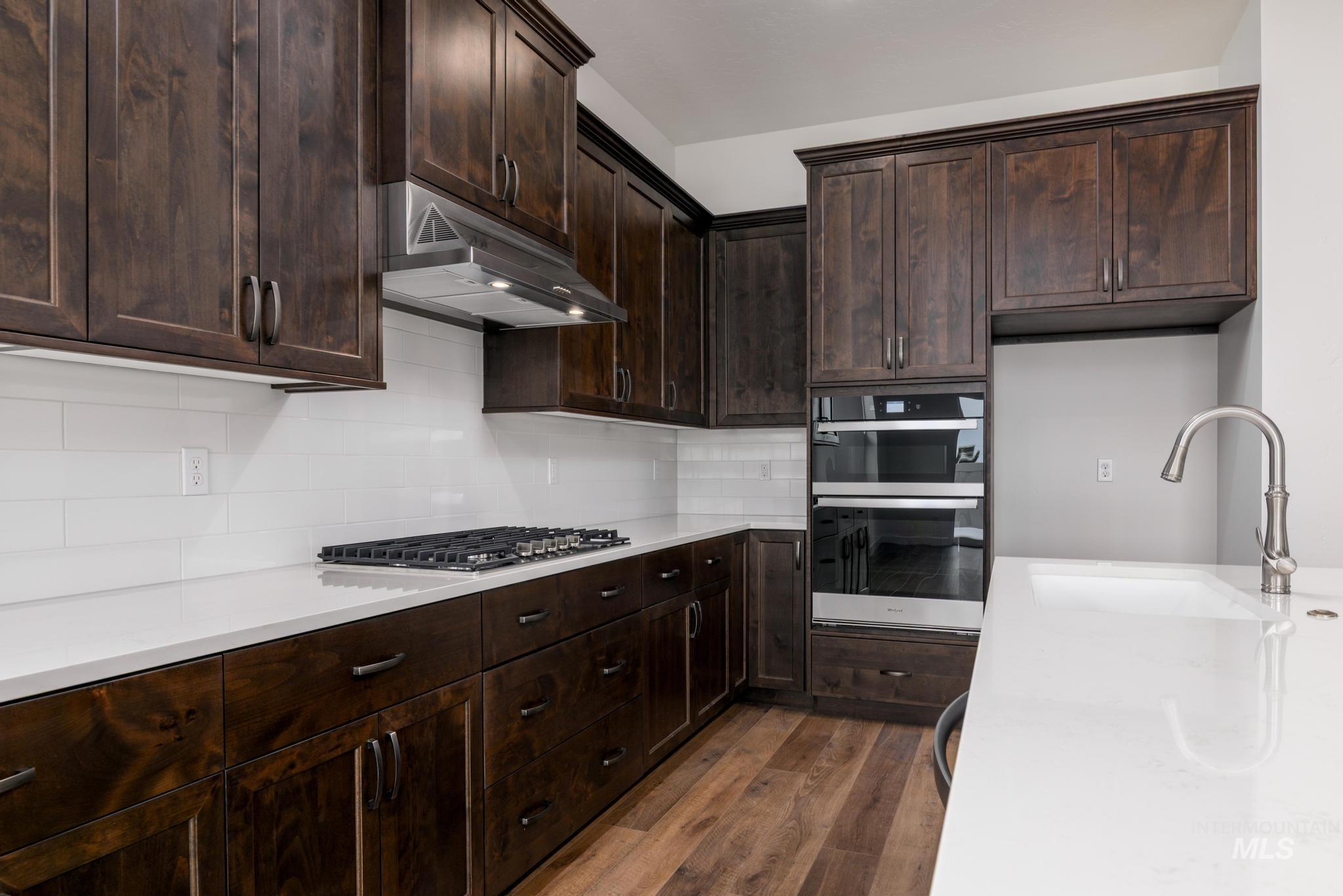 8705 W Stillmore Ave, Star, Idaho 83669, 2 Bedrooms, 2 Bathrooms, Residential For Sale, Price $589,000,MLS 99002718