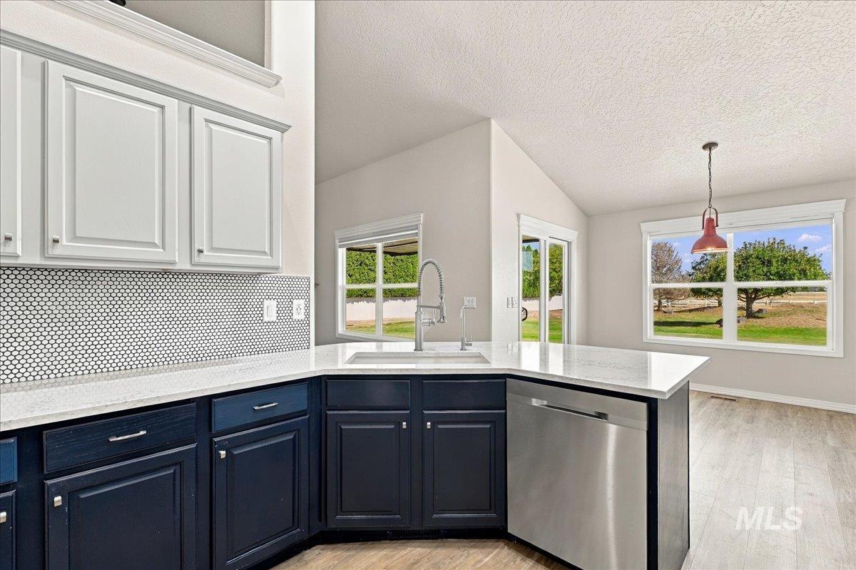 14790 Hensen Dr, Nampa, Idaho 83651, 3 Bedrooms, 2.5 Bathrooms, Residential For Sale, Price $775,000,MLS 99002719
