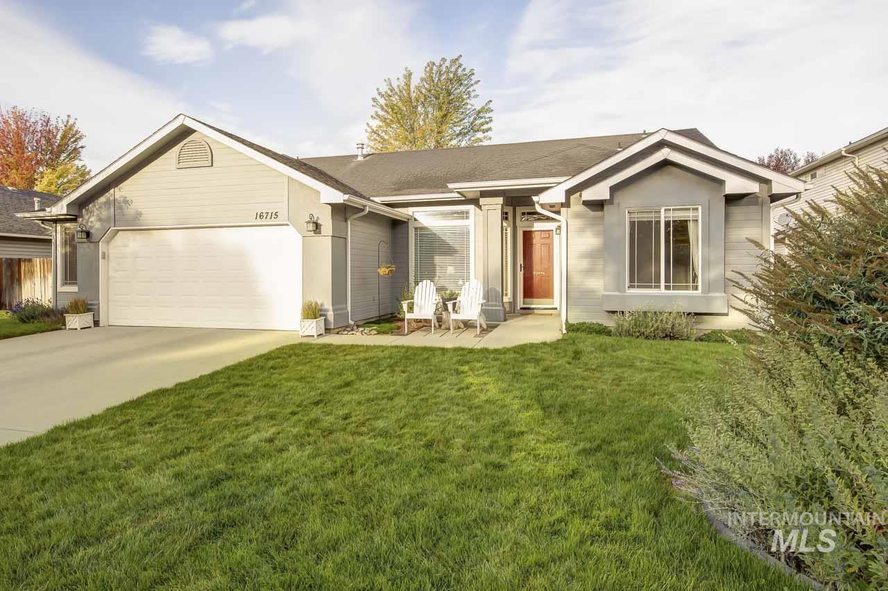 16715 Tullamore, Nampa, Idaho 83687, 3 Bedrooms, 2 Bathrooms, Residential For Sale, Price $394,900,MLS 99002721