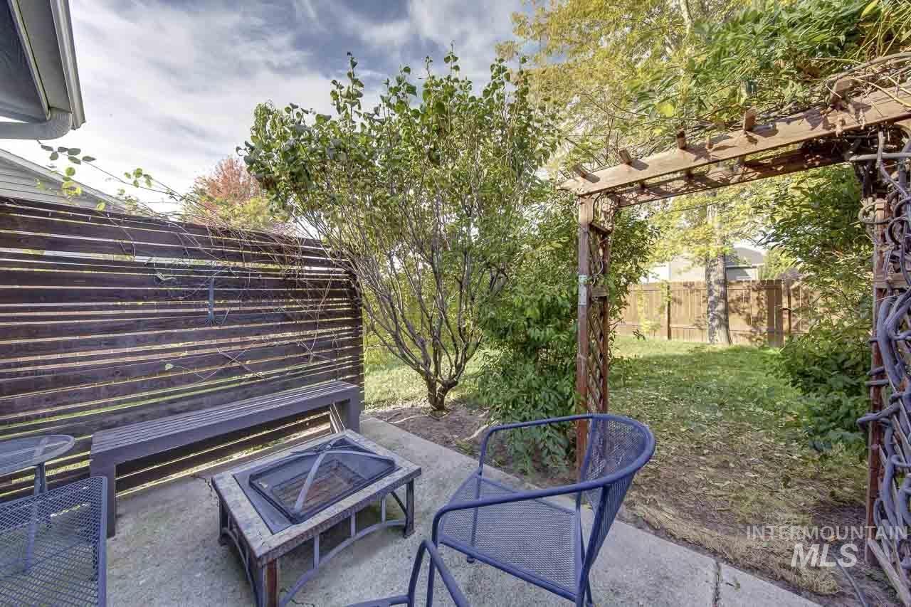 16715 Tullamore, Nampa, Idaho 83687, 3 Bedrooms, 2 Bathrooms, Residential For Sale, Price $394,900,MLS 99002721