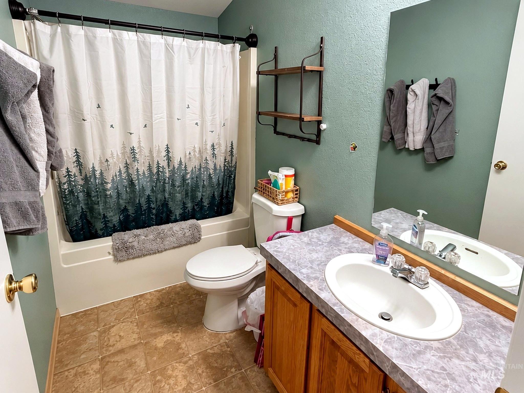 830 Tamarack Dr., Lewiston, Idaho 83501, 3 Bedrooms, 2 Bathrooms, Residential For Sale, Price $349,500,MLS 99002728