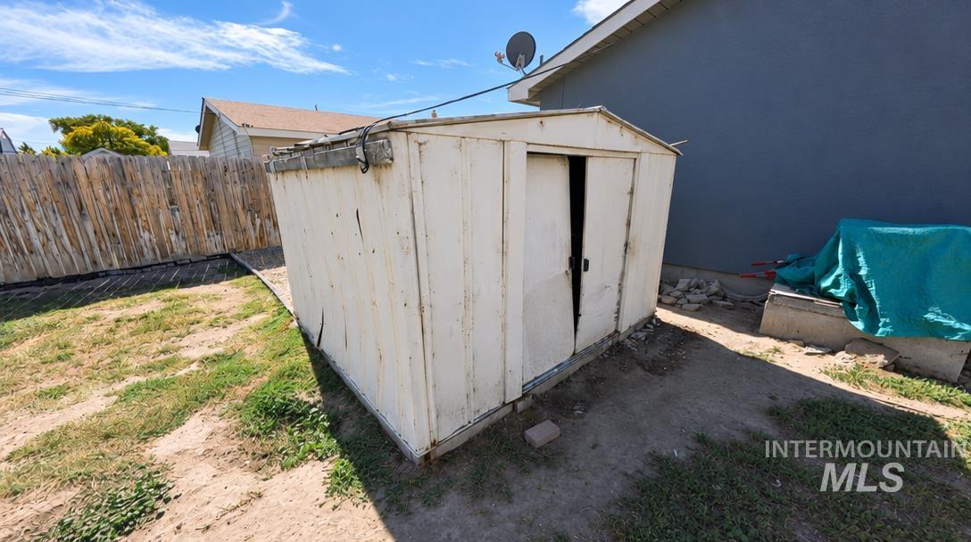 611 Conant Ave, Burley, Idaho 83318, 3 Bedrooms, 2 Bathrooms, Residential For Sale, Price $269,500,MLS 99002729