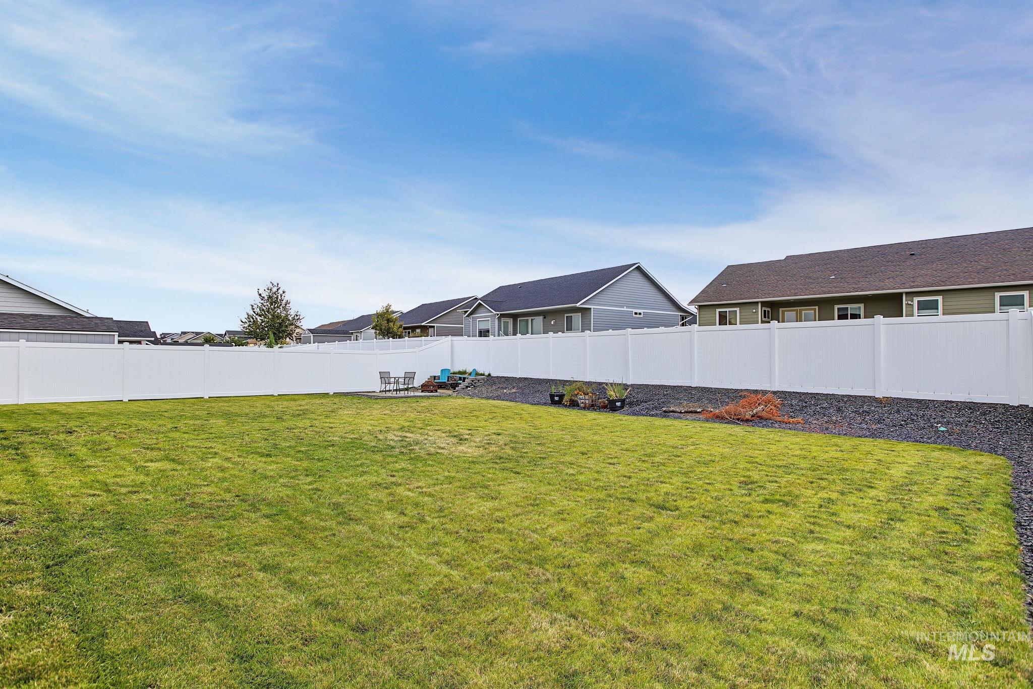 1438 Horizon Court, Lewiston, Idaho 83501, 3 Bedrooms, 2 Bathrooms, Residential For Sale, Price $429,000,MLS 99002736