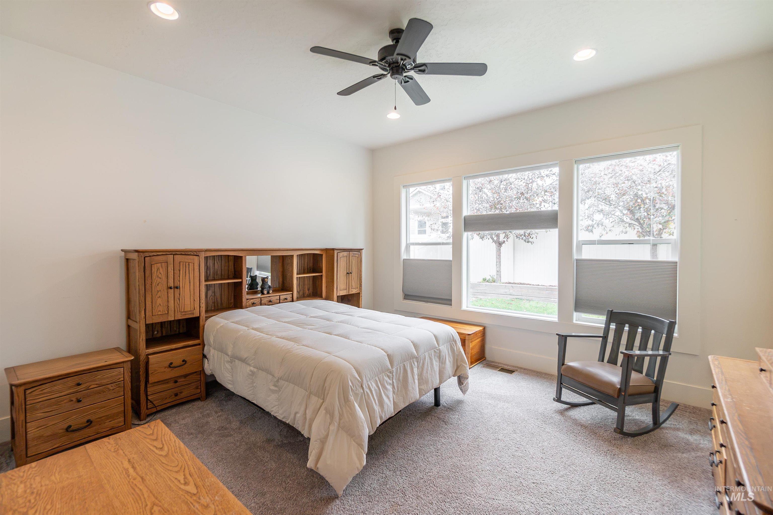 9304 W Tillamook Dr., Boise, Idaho 83709, 3 Bedrooms, 2 Bathrooms, Residential For Sale, Price $535,000,MLS 99002741
