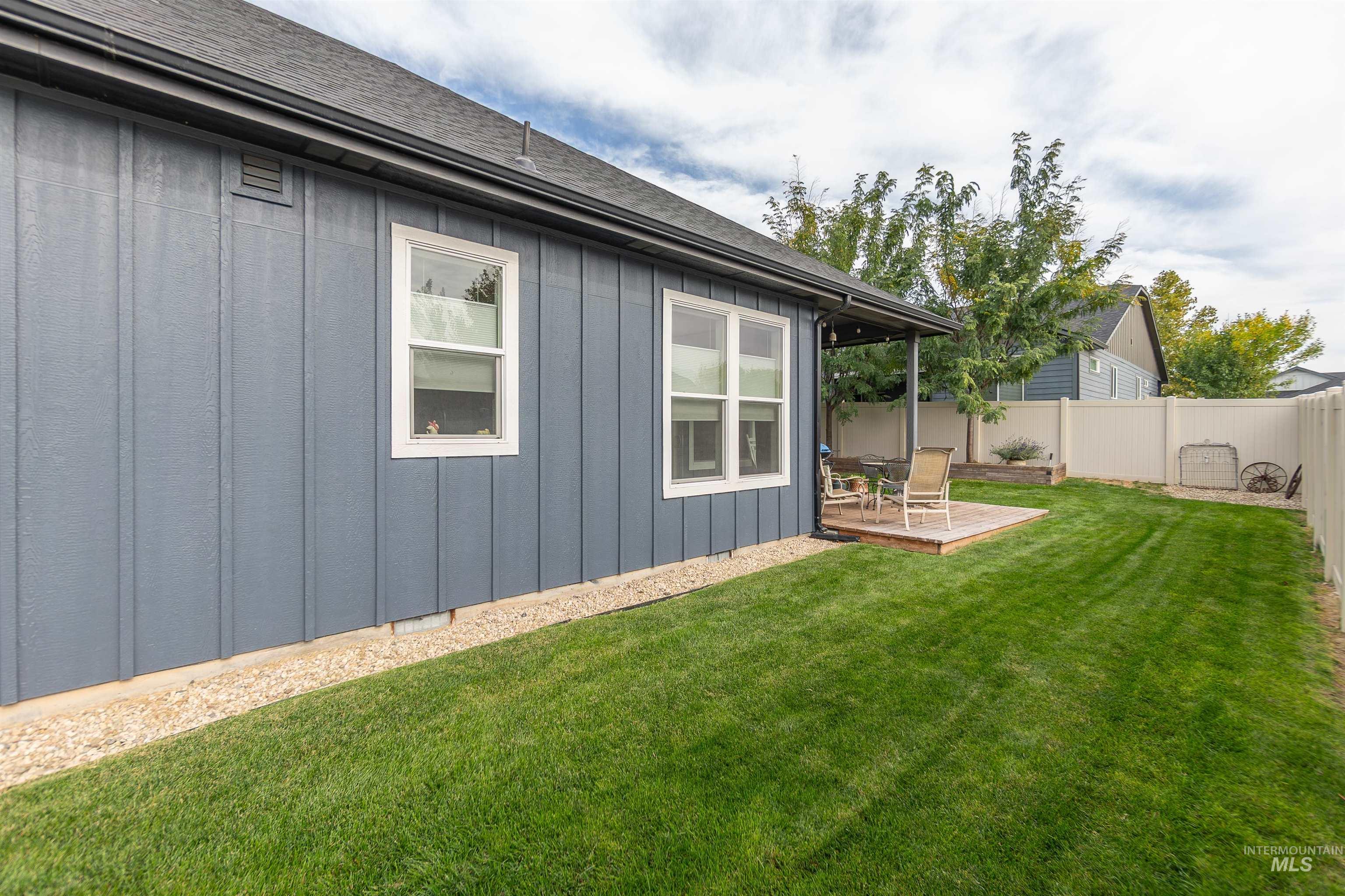 9304 W Tillamook Dr., Boise, Idaho 83709, 3 Bedrooms, 2 Bathrooms, Residential For Sale, Price $535,000,MLS 99002741