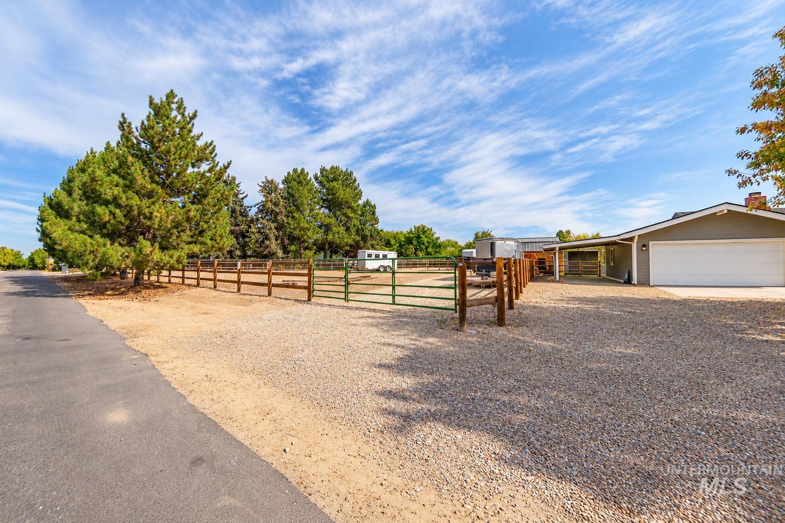 5224 S Valley St, Boise, Idaho 83709, 4 Bedrooms, 2.5 Bathrooms, Residential For Sale, Price $780,000,MLS 99002742