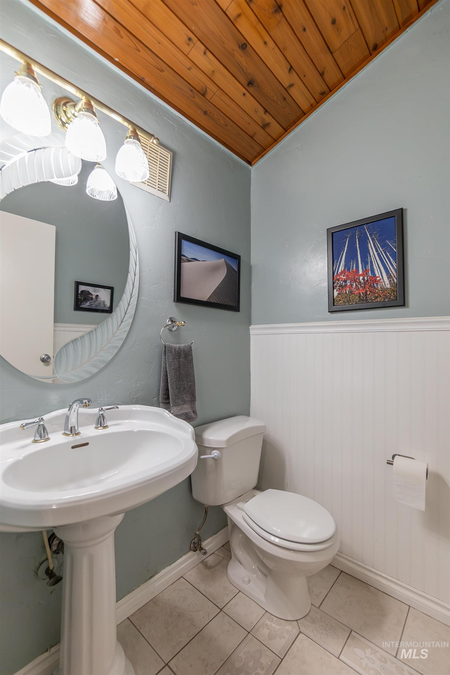 5224 S Valley St, Boise, Idaho 83709, 4 Bedrooms, 2.5 Bathrooms, Residential For Sale, Price $780,000,MLS 99002742