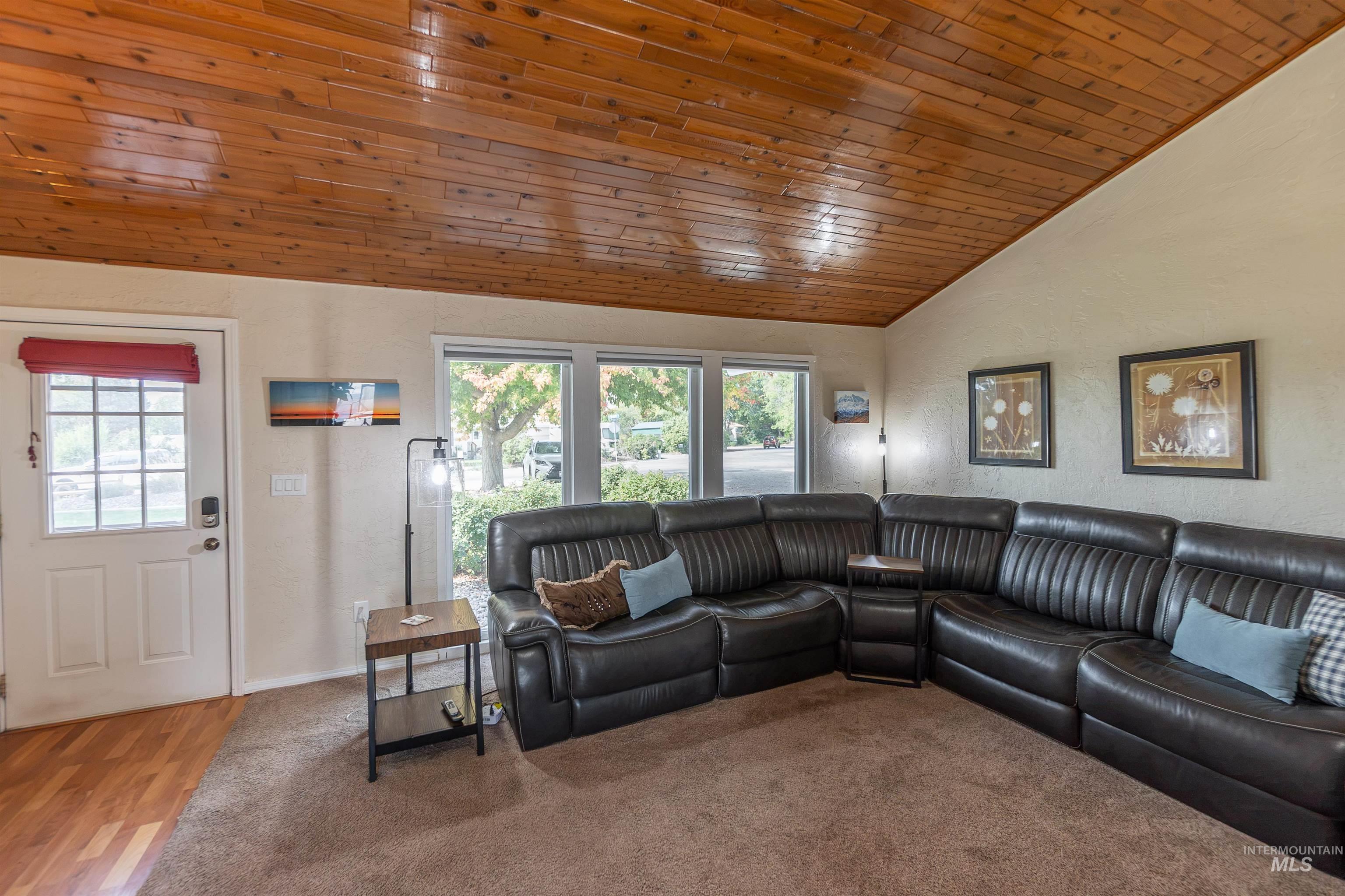 5224 S Valley St, Boise, Idaho 83709, 4 Bedrooms, 2.5 Bathrooms, Residential For Sale, Price $780,000,MLS 99002742
