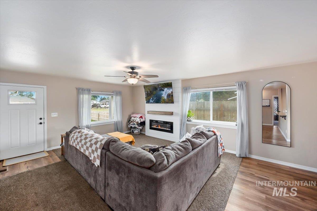 718 Conant Ave, Burley, Idaho 83318, 3 Bedrooms, 2 Bathrooms, Residential For Sale, Price $330,000,MLS 99002744