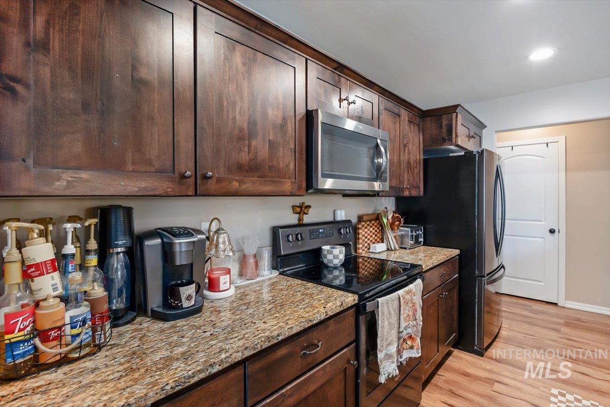 718 Conant Ave, Burley, Idaho 83318, 3 Bedrooms, 2 Bathrooms, Residential For Sale, Price $330,000,MLS 99002744