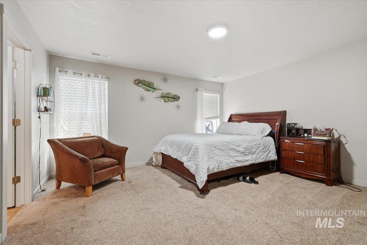 12871 Carkhill St., Caldwell, Idaho 83607, 4 Bedrooms, 2 Bathrooms, Residential For Sale, Price $370,000, 99002746