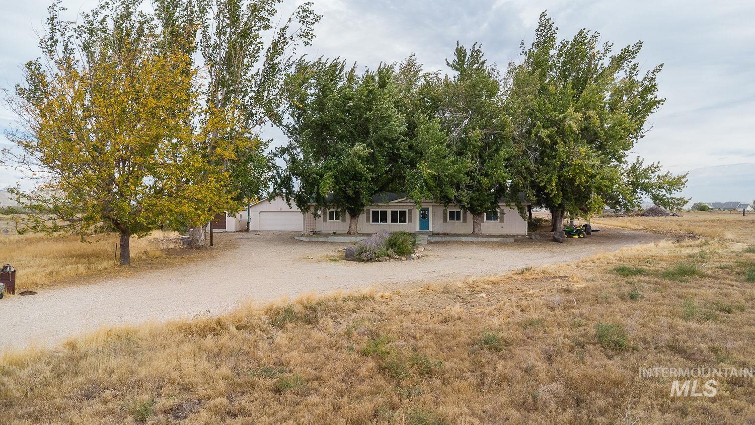8262 Snake, Caldwell, Idaho 83607, 4 Bedrooms, 2 Bathrooms, Residential For Sale, Price $1,200,000,MLS 99002747